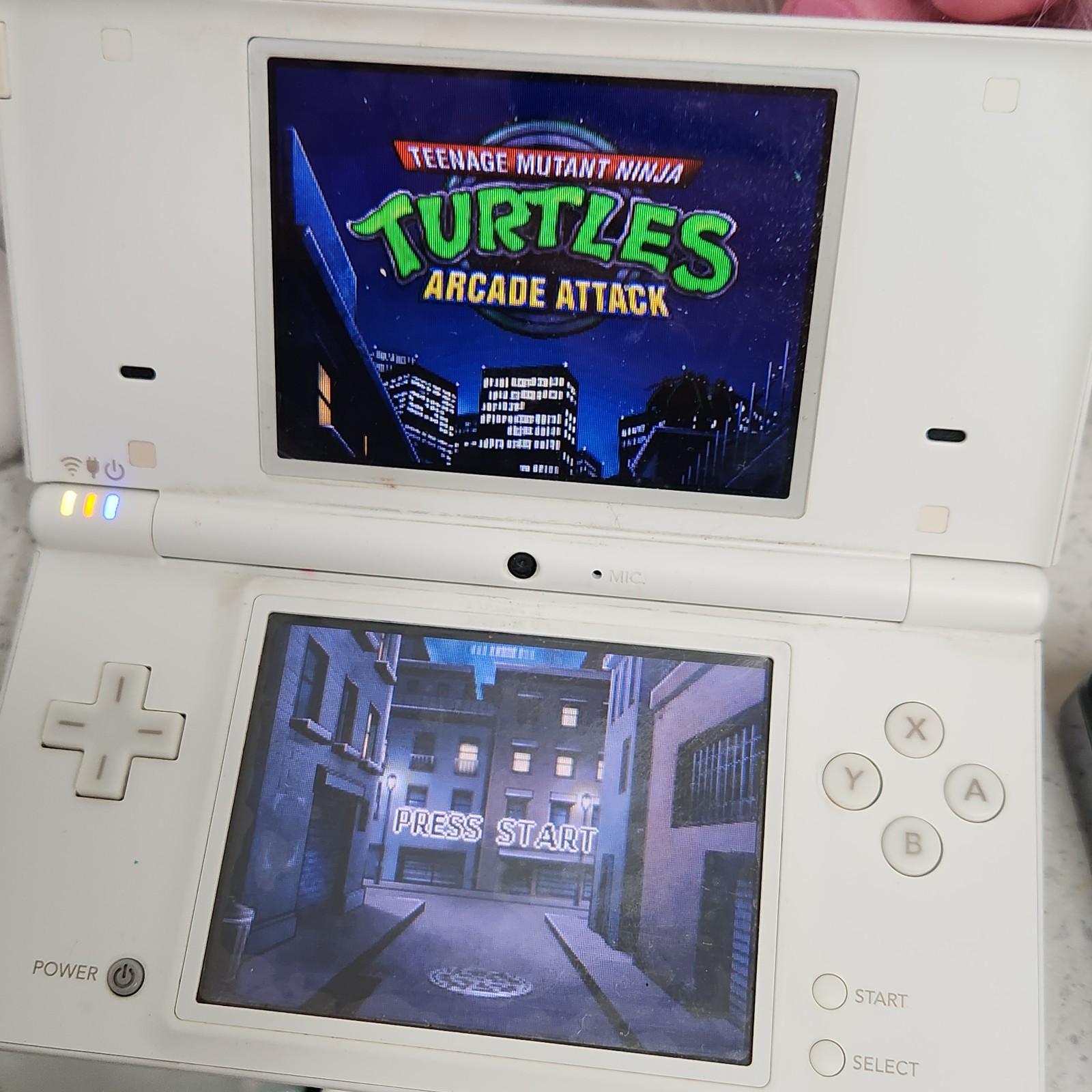 Nintendo DSi White Console WAP-002 Working