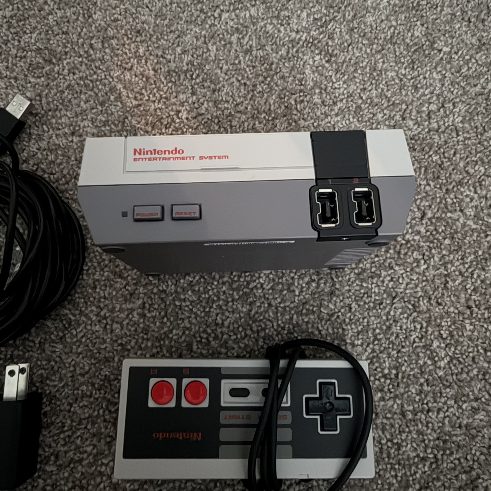 Genuine Nintendo NES Classic 2016 First Edition Mini Game Console Collectible