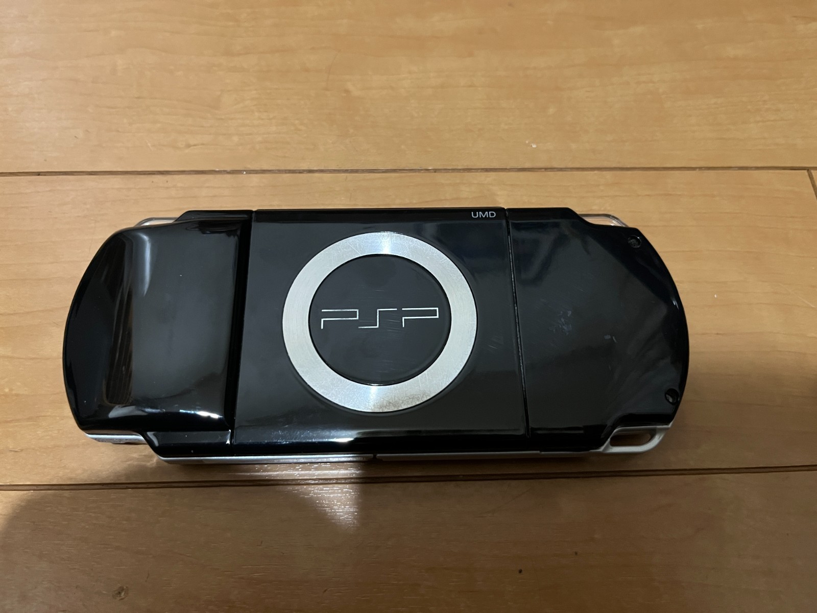 Sony PlayStation Portable console Perl White Color PSP3000 PW with 1 Game
