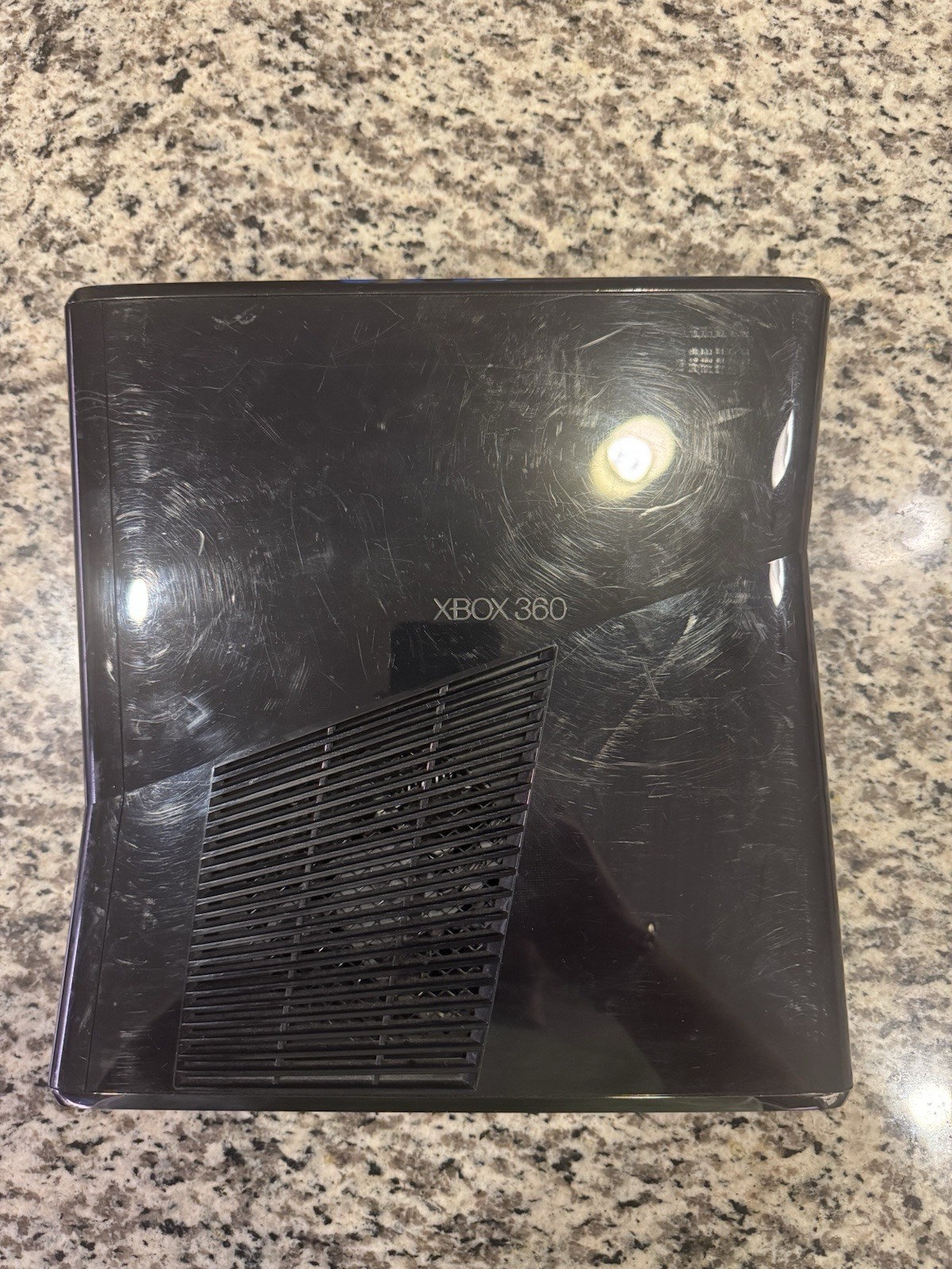 Microsoft Xbox 360 S Black Console 250GB Hard Drive with Cords and Controller