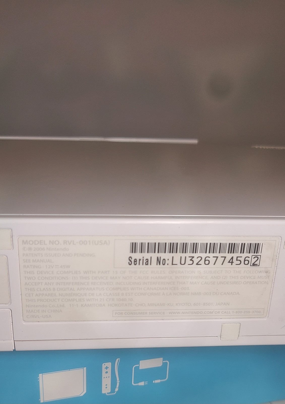 Nintendo Wii Console Complete In Box with Wii Sports Bundle – White – Tested