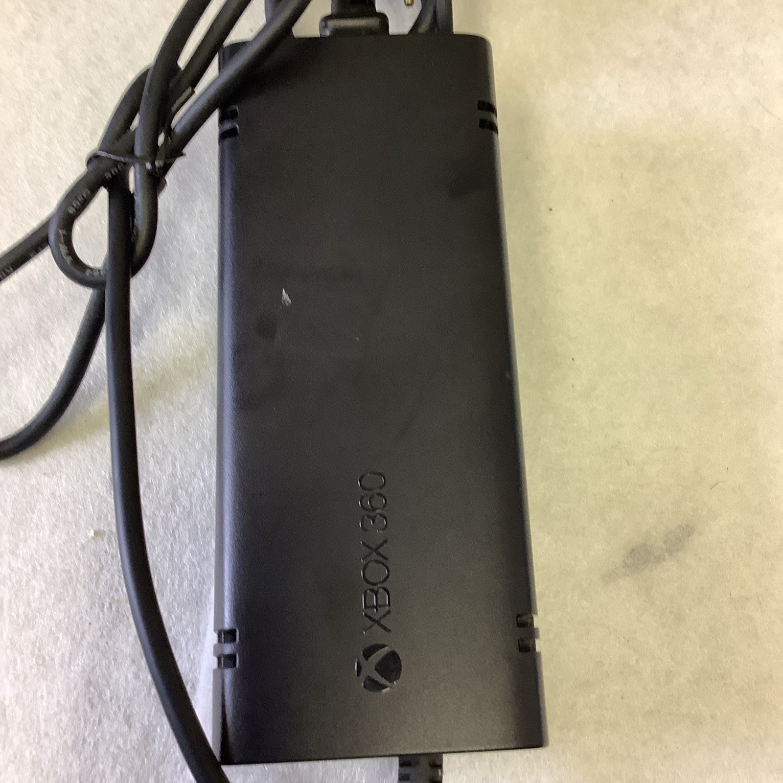 Microsoft Xbox 360 E Black 1538 Video Game 250gb Console With AC Adapter TESTED