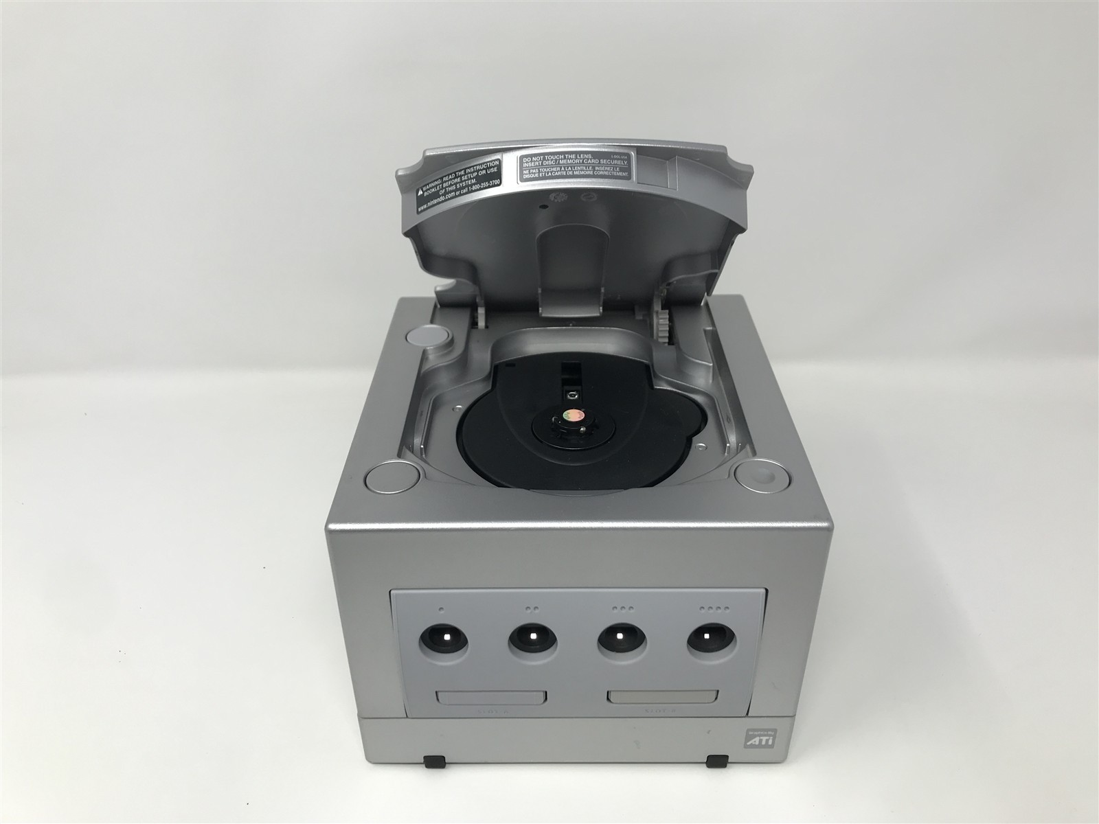 Minty Nintendo Gamecube Platinum System with Official Travel Bag DOL-101(USA)