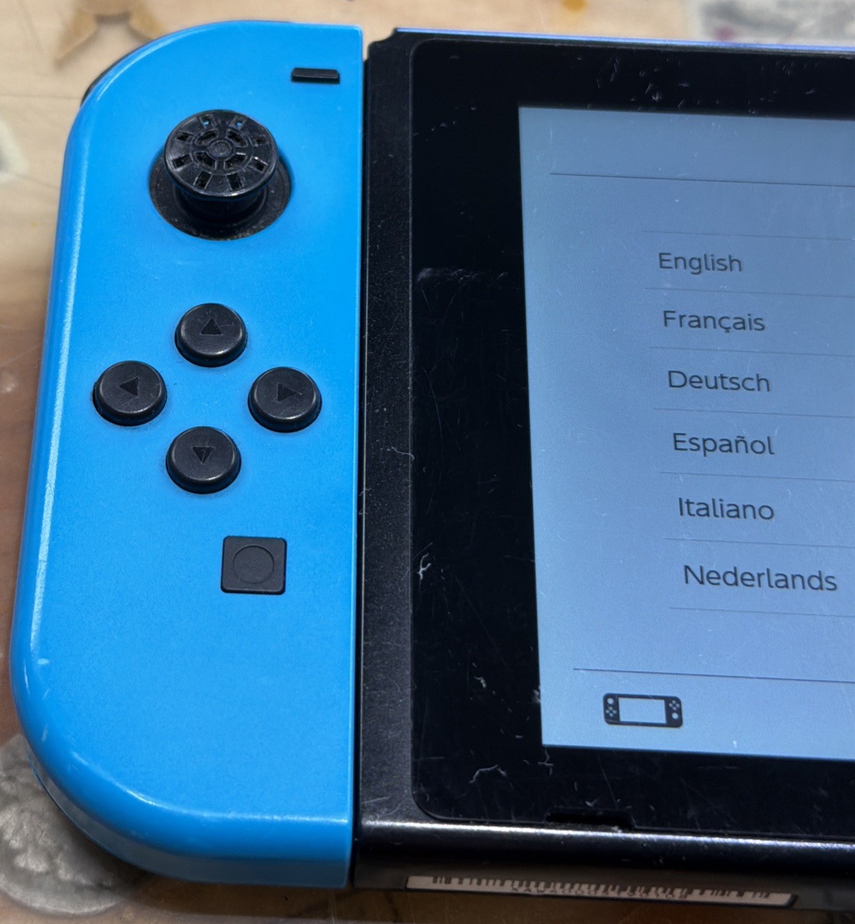 Nintendo Switch 32GB Game Console Only with Neon Blue / Red Joy-Con, (HAC-001)