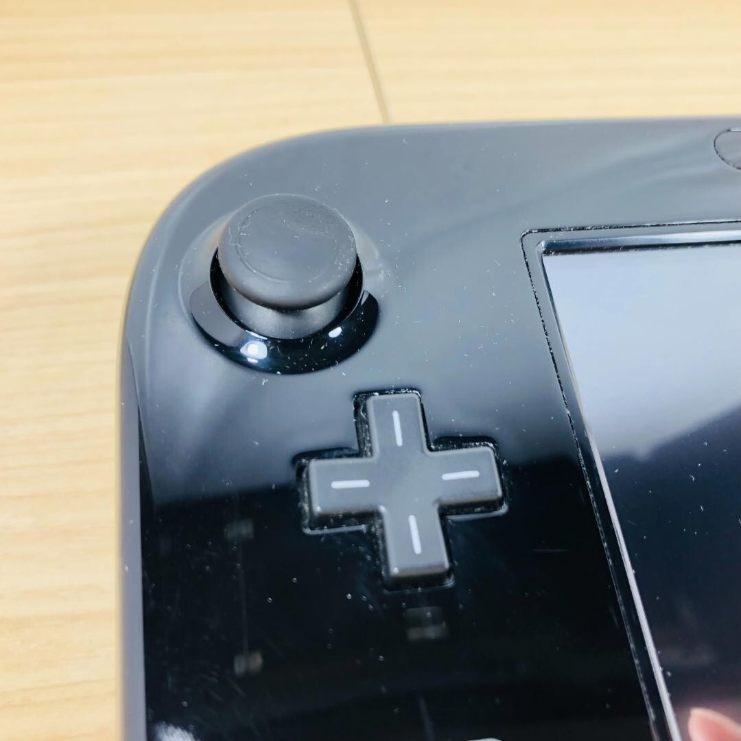 Nintendo Wii U 32GB WUP-101(01)/010 Console/Gamepad Black Working from japan F/S