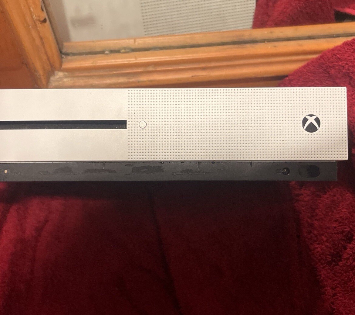 I had this for 4 months and i just had it siting for 2 months.