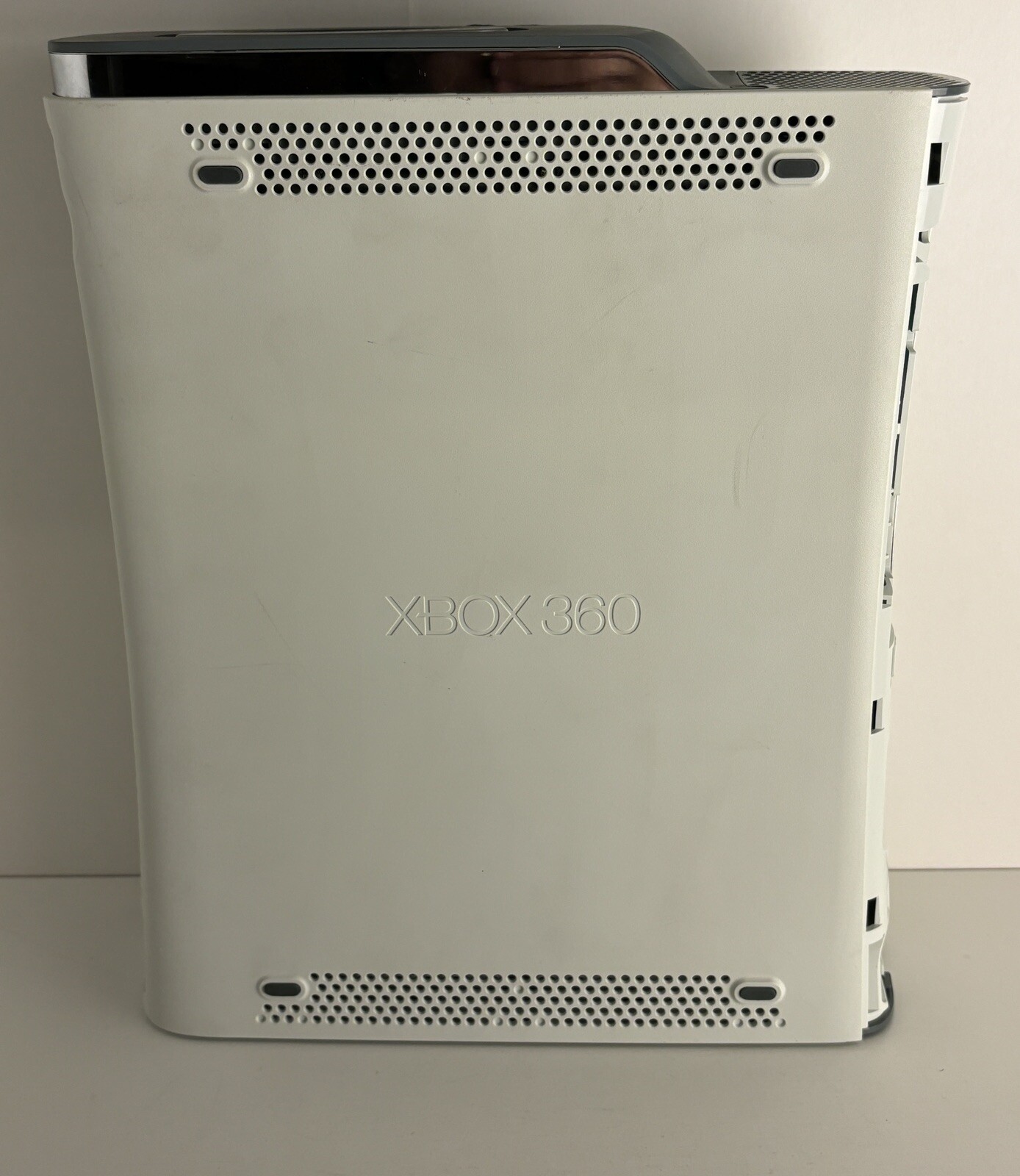 Microsoft Xbox 360 Console – Matte White With HDD – Doesn’t Play Discs