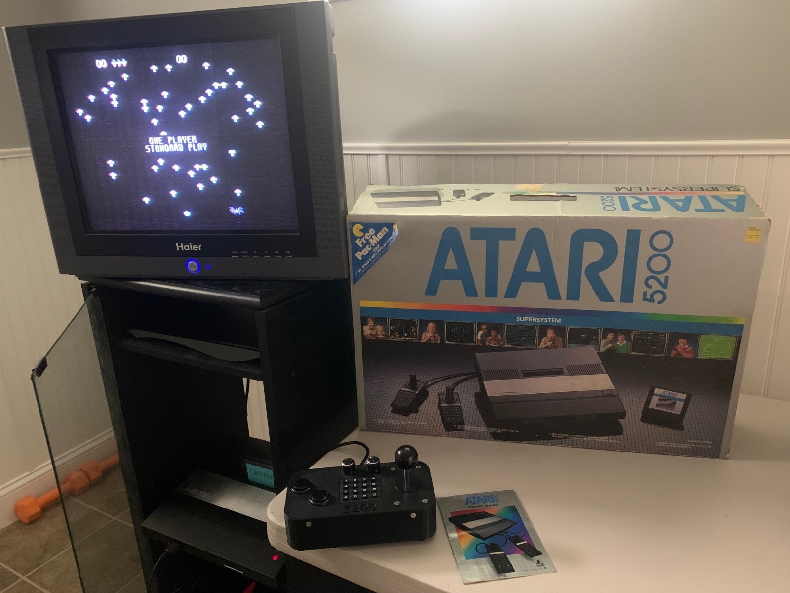 Atari 5200 Super System Videogame Console box manual and RETROGAMEBOYZ joystick