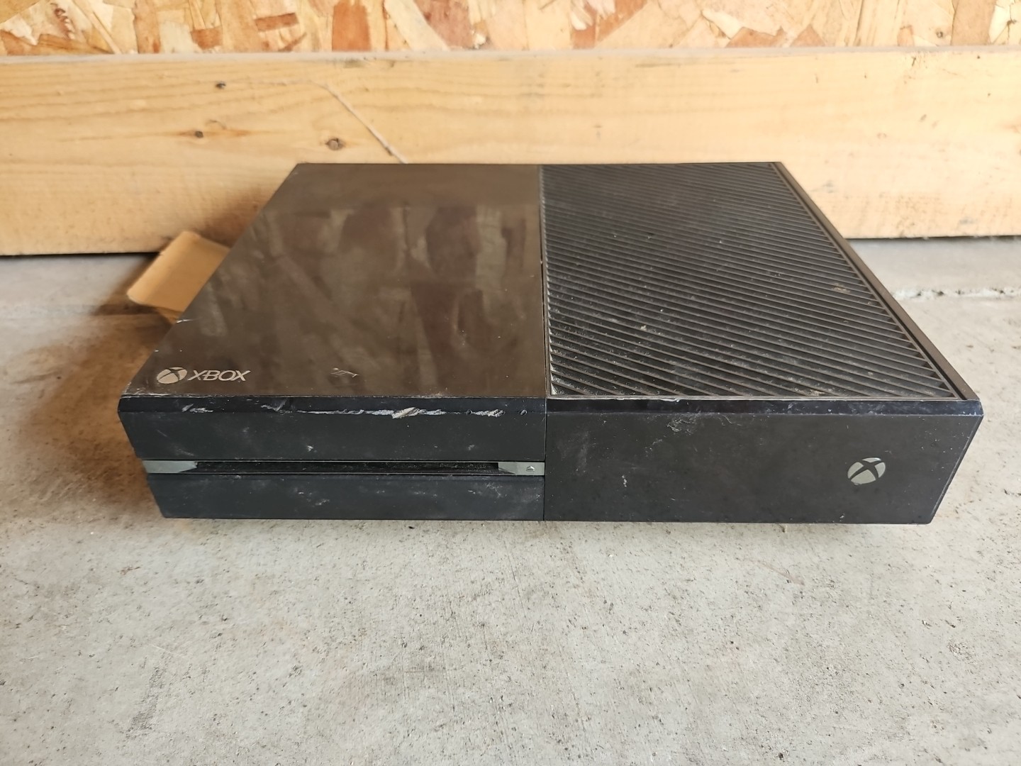 Microsoft Xbox One 1540 500GB Console – Black