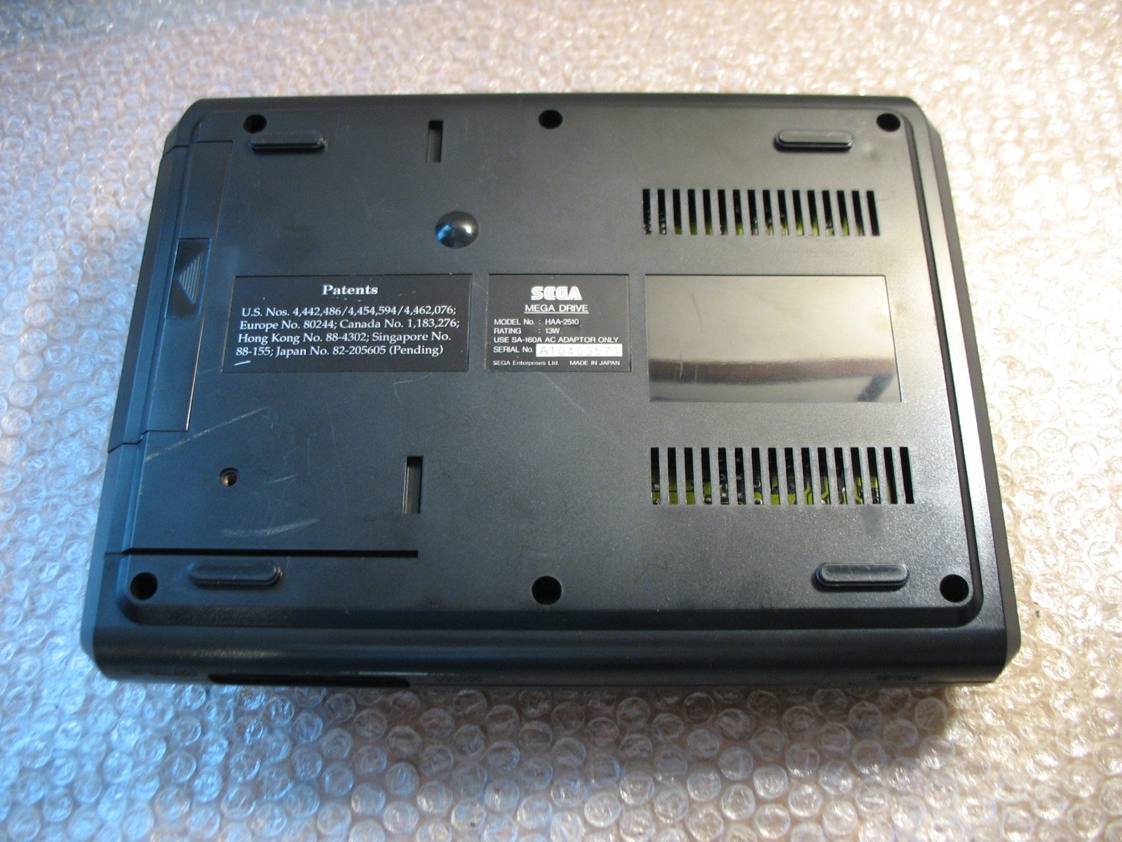 (ONLY UNIT) SEGA MEGADRIVE 1 CONSOLE IMPORT JAP! (ONLY UNIT)