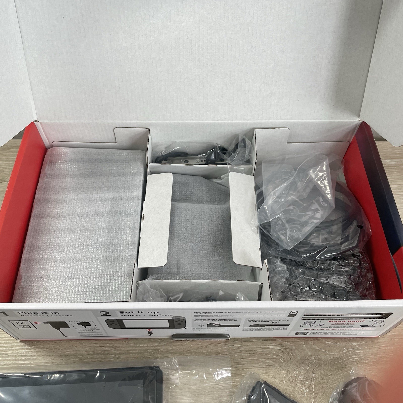 Nintendo Switch Console Bundle w/Gray Joy-Cons Complete In Box CIB – Excellent