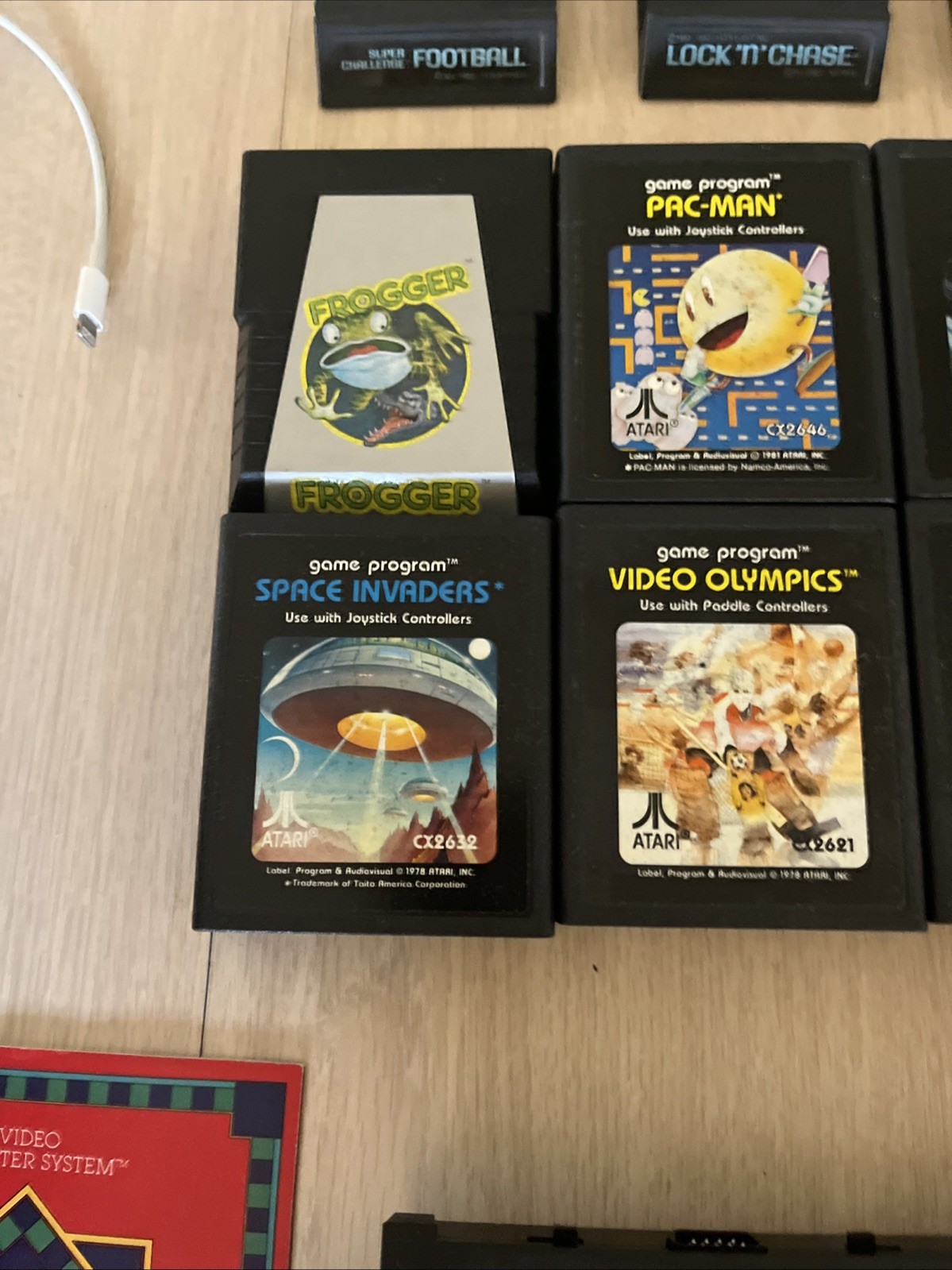 Atari 2600 Bundle – 12 Games (All with Manuals) And Controllers + Paddles Q33