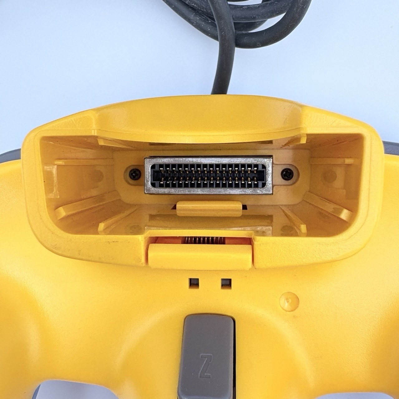 Nintendo 64 Pikachu Edition Blue Yellow Console 2 Controllers Bundle Japan