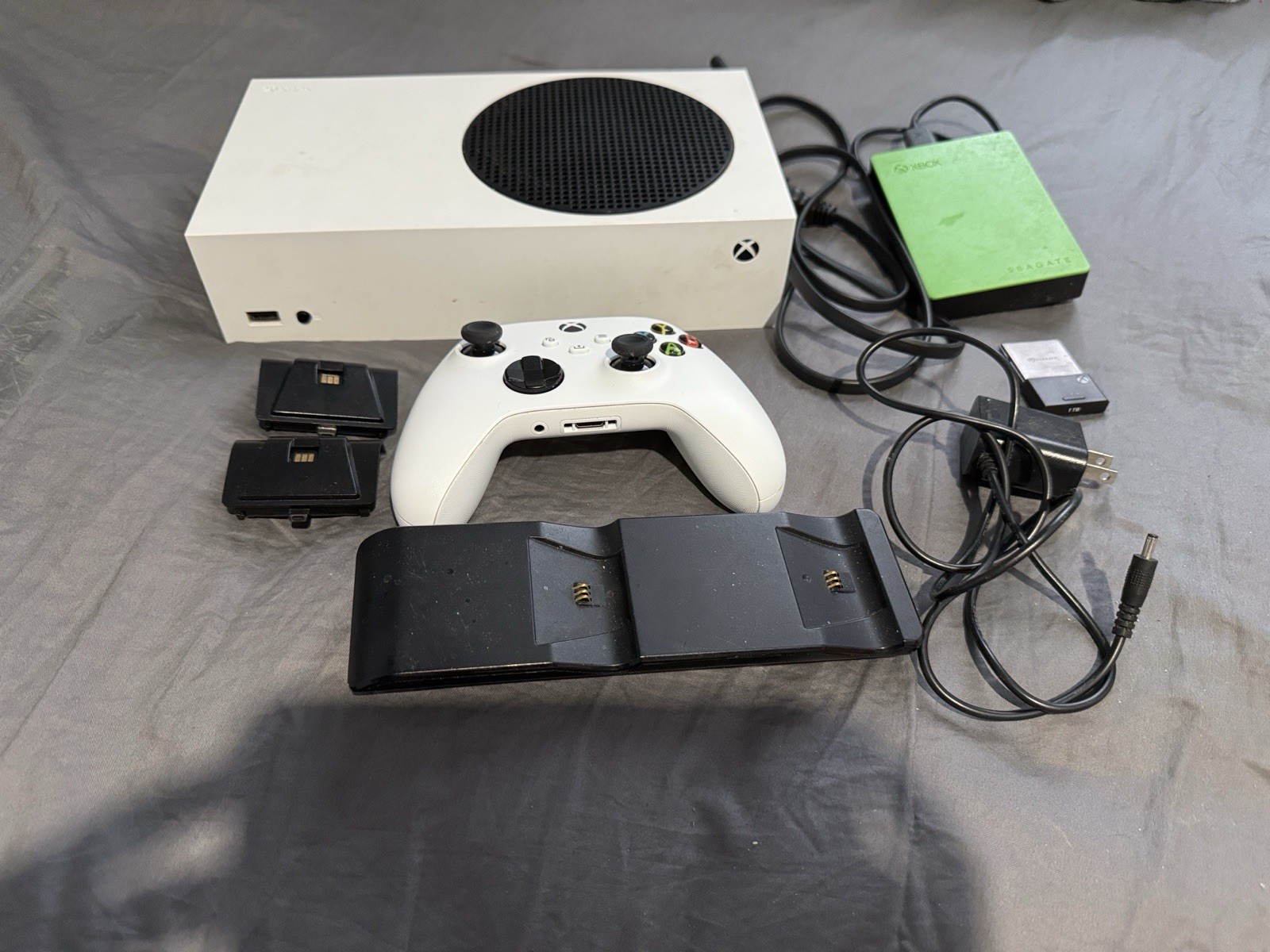 Microsoft Xbox Series S 512GB All-Digital Gaming Console, Robot White