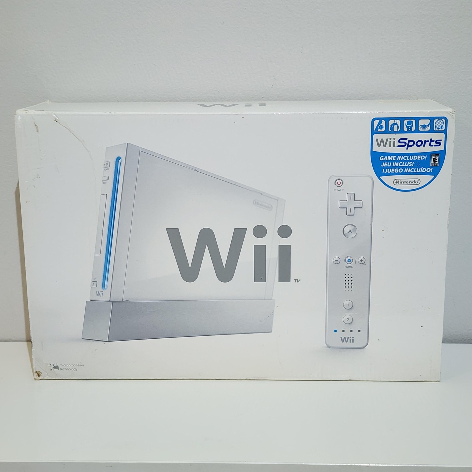 Nintendo Wii Console CIB Bundle Wii Sports Fit LEGO Batman Hot Wheels 2 Remotes