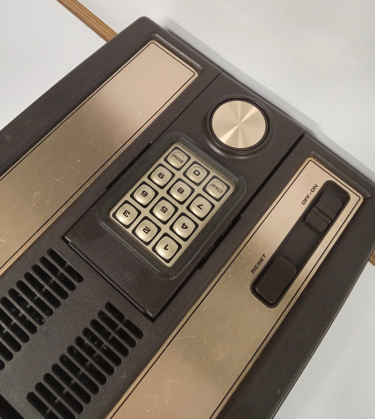 Mattel Intellivision Home Console Bundle w/ 15 Games + Voice Module – Tested, FF