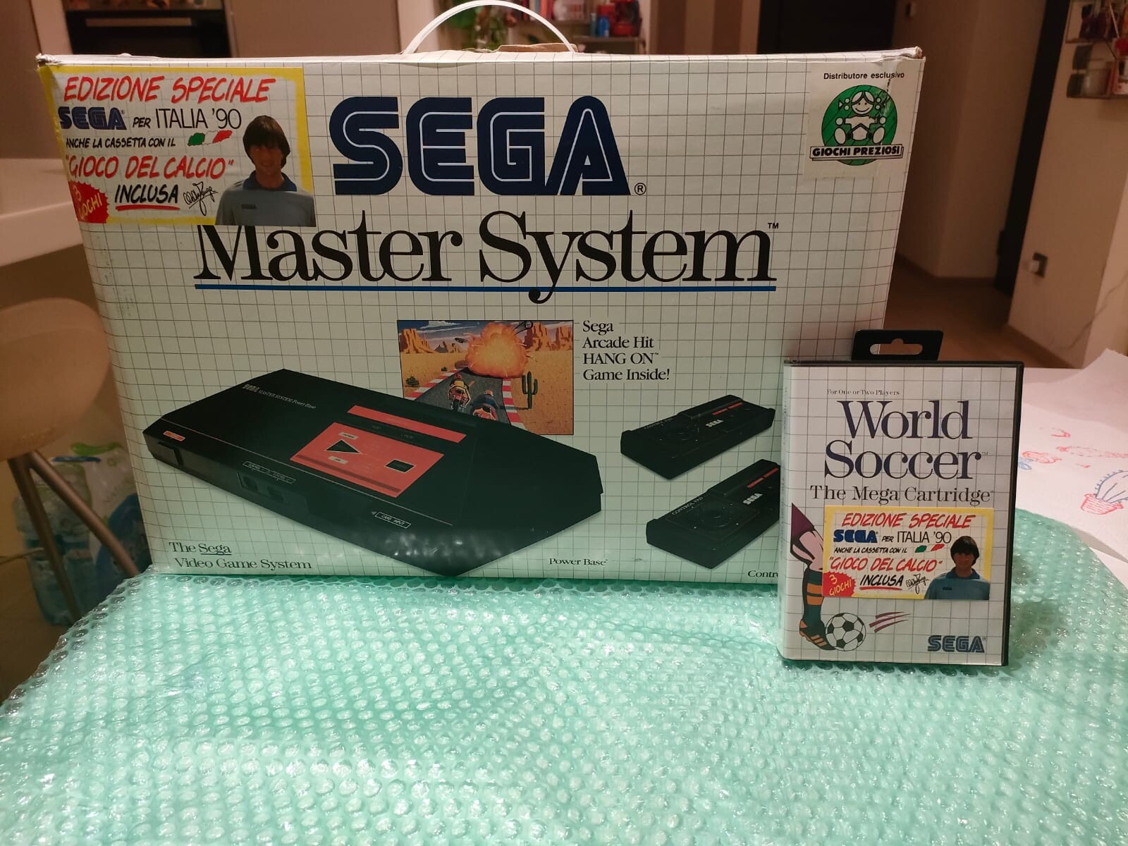 Sega Master System Special Edition Italy 90 with Matching Cartridge!!!
