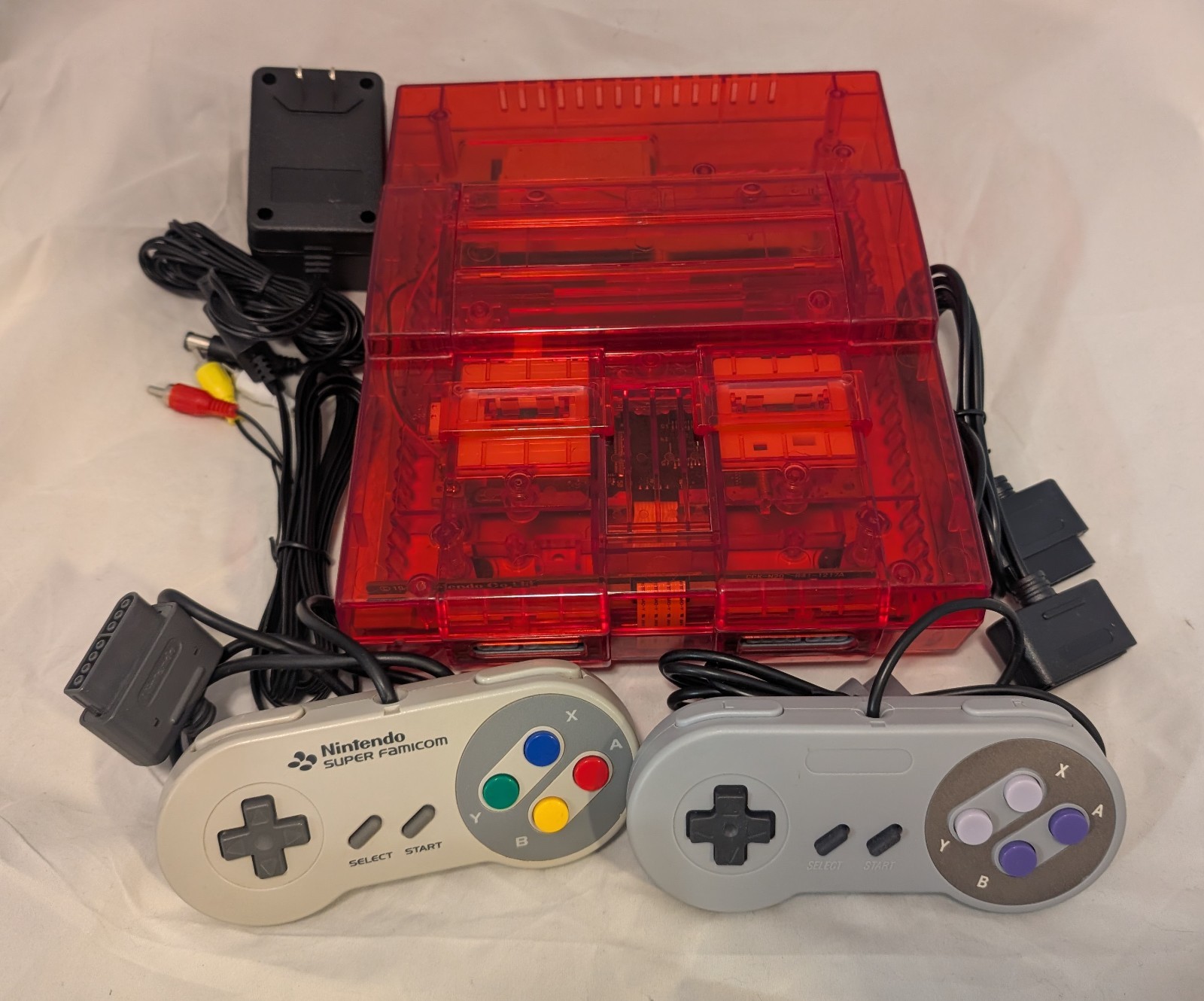 SNES Console Controllers & Games Bundle Red Case Recapped Plays SNES & SFC Games