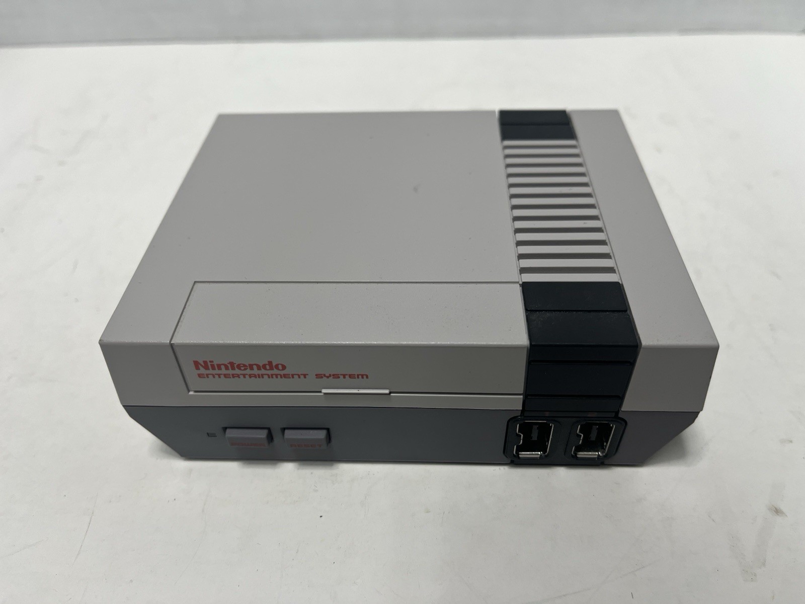 Nintendo Entertainment System NES Classic Edition Model CLV-001 Mini Console