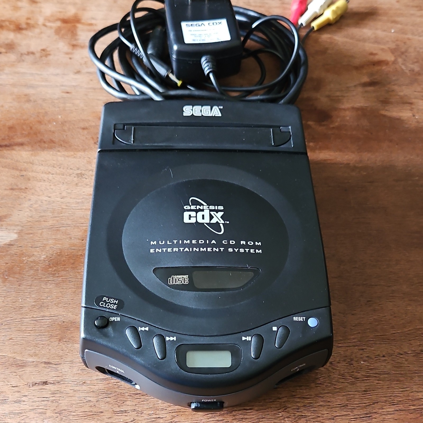 SEGA Genesis CDX Console set + Extras