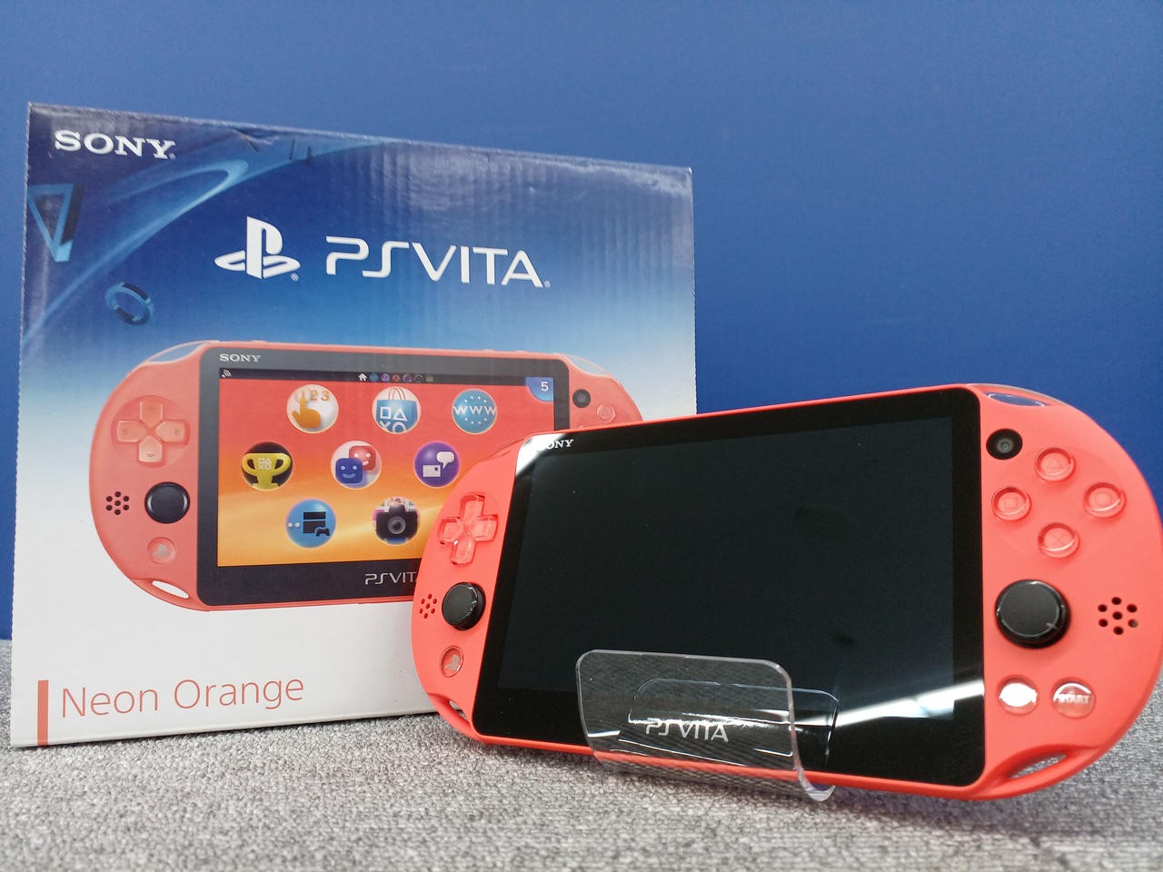 PS VITA Model Number PCH 2000ZA24 SONY