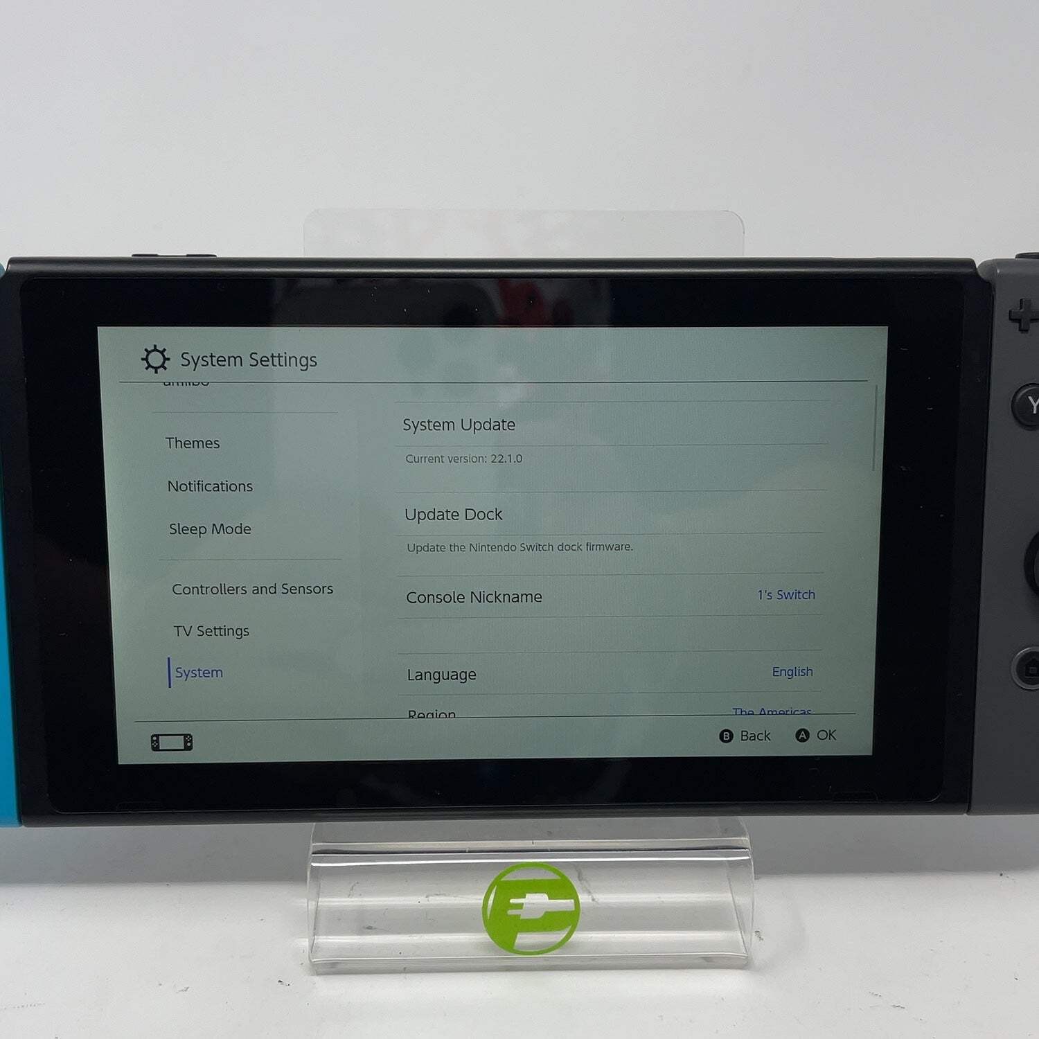 Nintendo Switch v2 Console Gaming System HAC-001(-01) Black/Blue