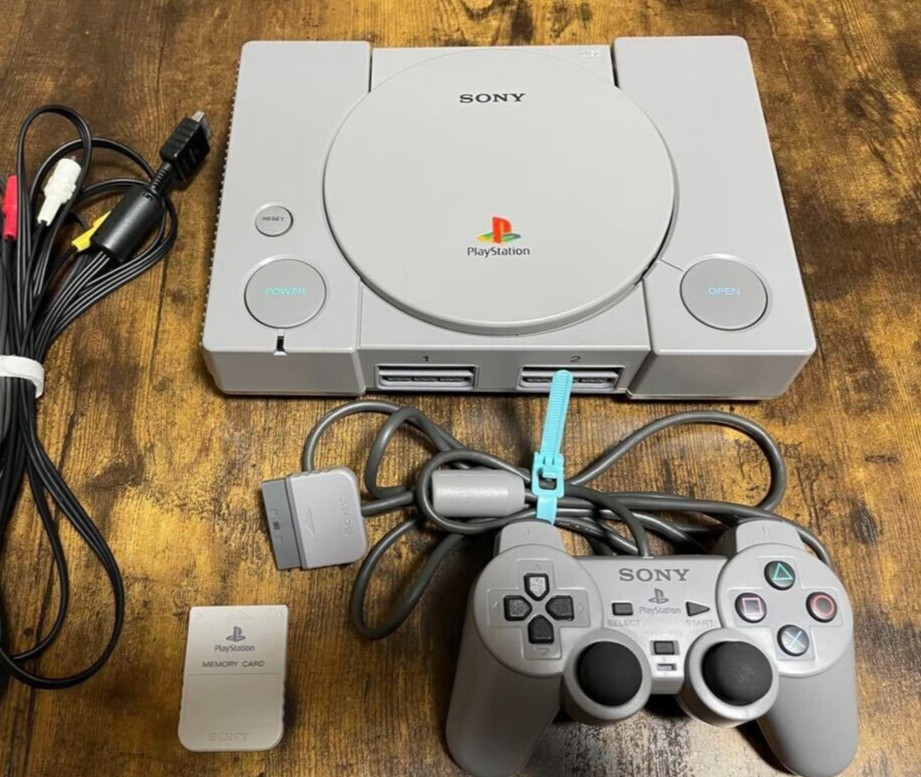 PS 1 Sony Play Station SCPH-7000 Console
