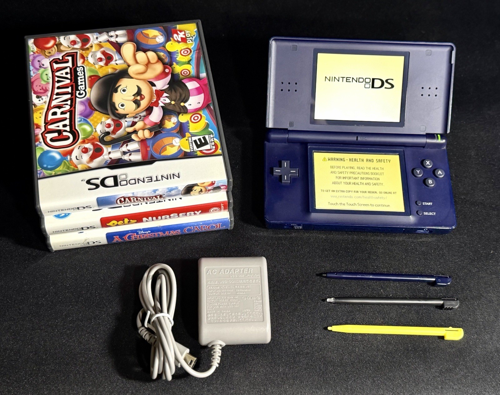 Nintendo DS Lite Handheld System USG-001 Enamel Navy Bundle CLEAN Games/Charger