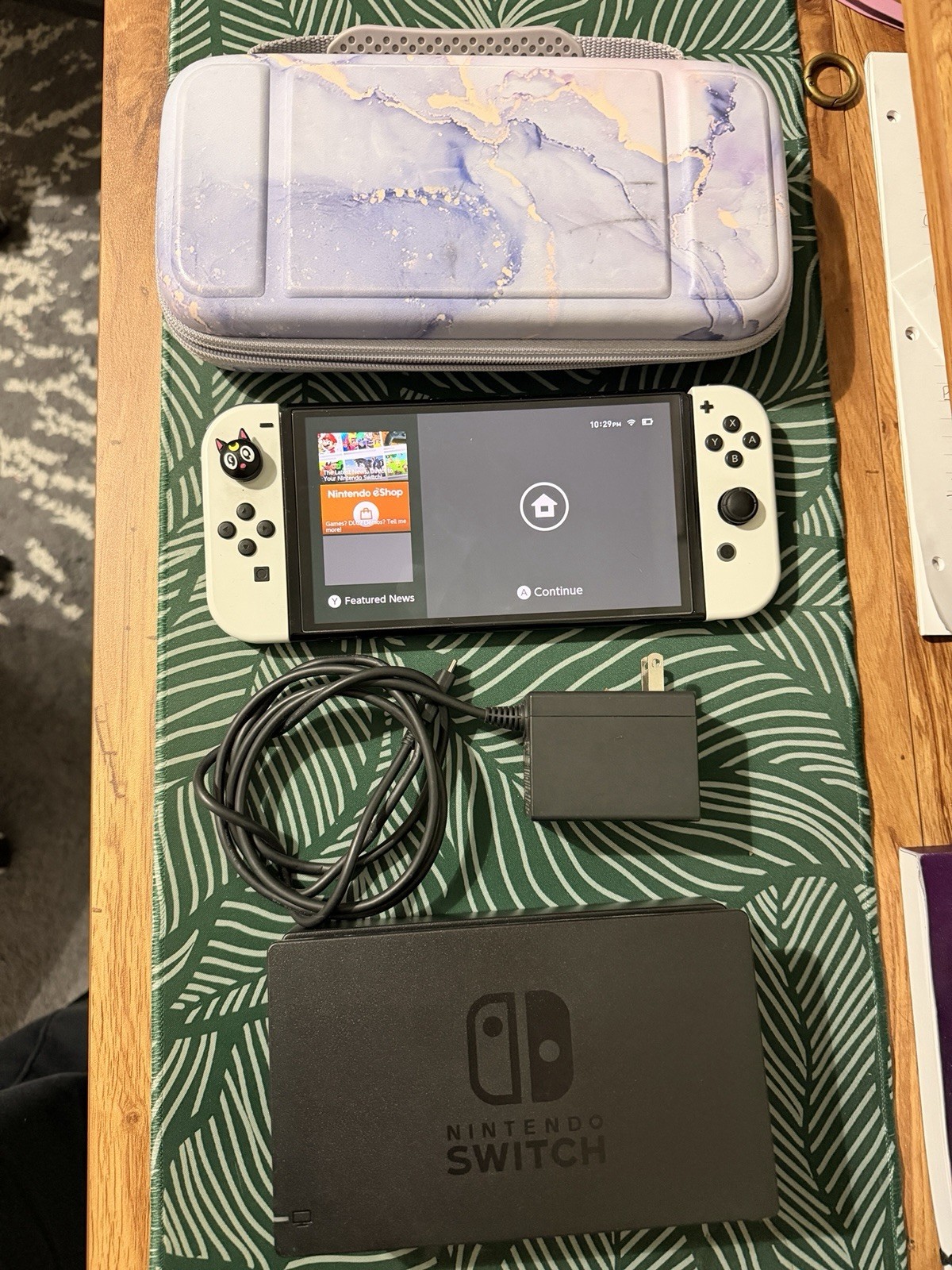 Nintendo Switch OLED Model HEG-001 Handheld Console – 64GB – White