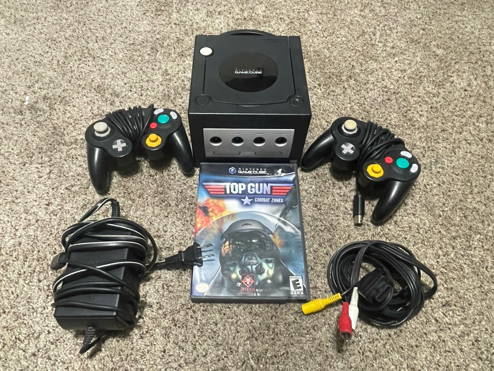 Nintendo GameCube Black Console Bundle +2X controller +Top Gun +CABLES