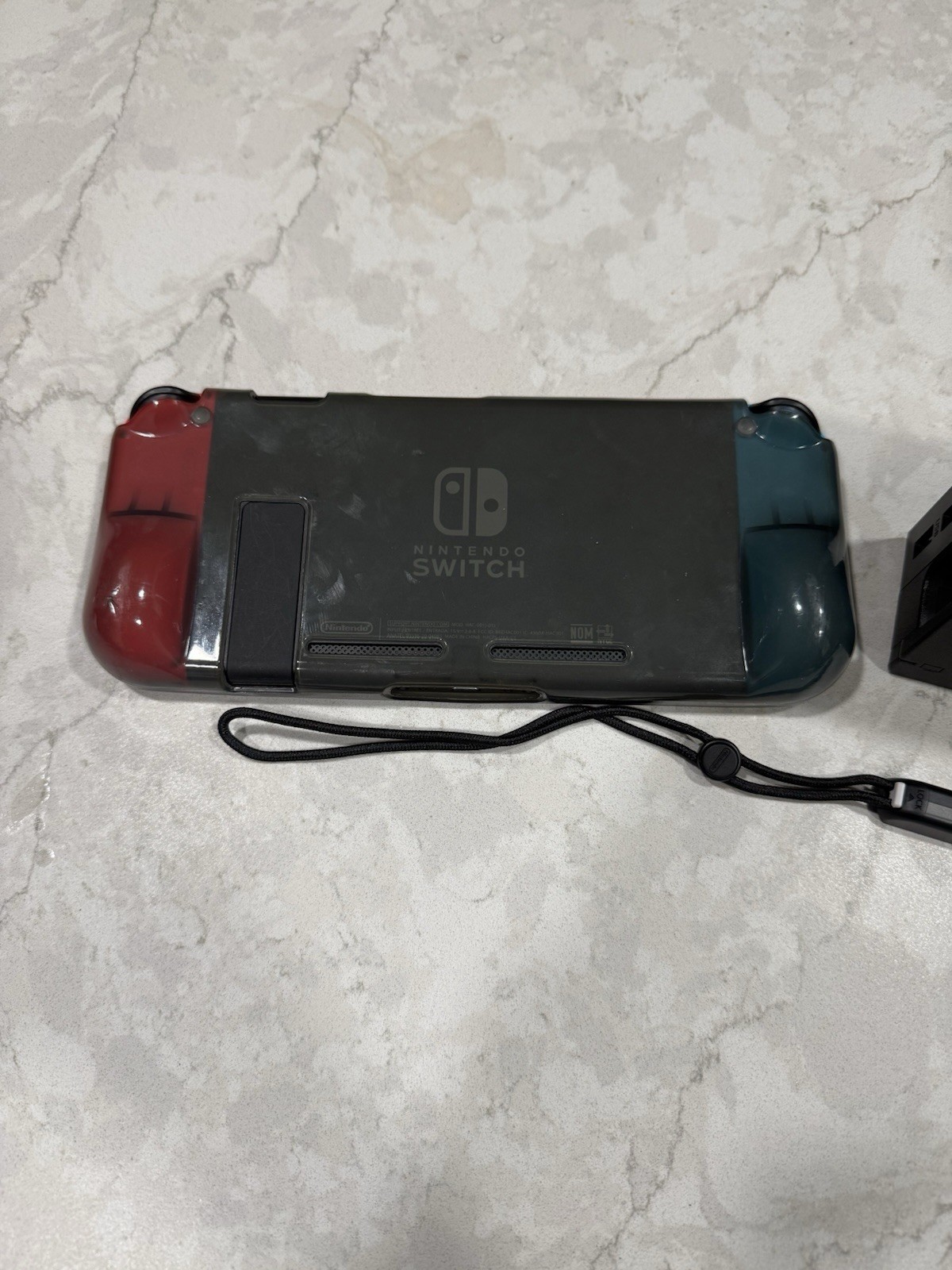 Nintendo Switch 32GB 1080p TV-Ready w/ Neon Red/Blue Joy-Con & Dock
