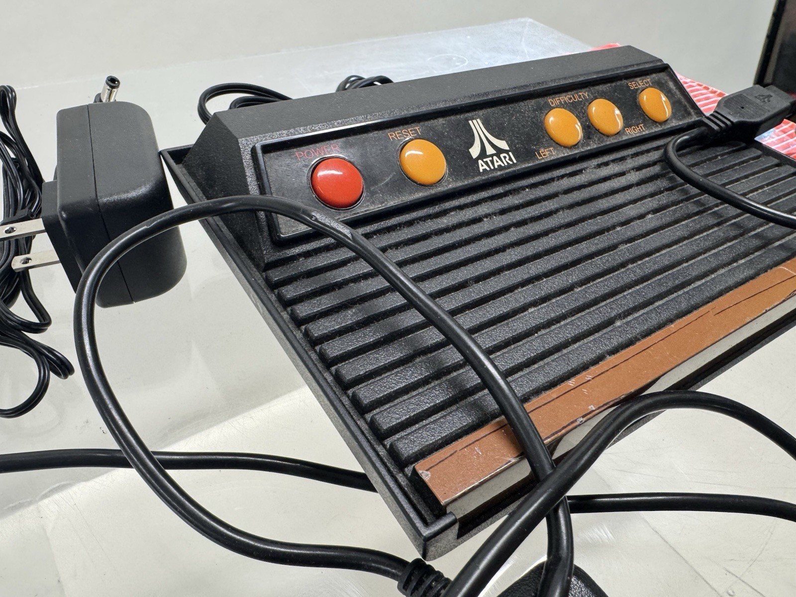 Atari Flashback 2 Classic Game Console TV Plug & Play w/40 Built In Games