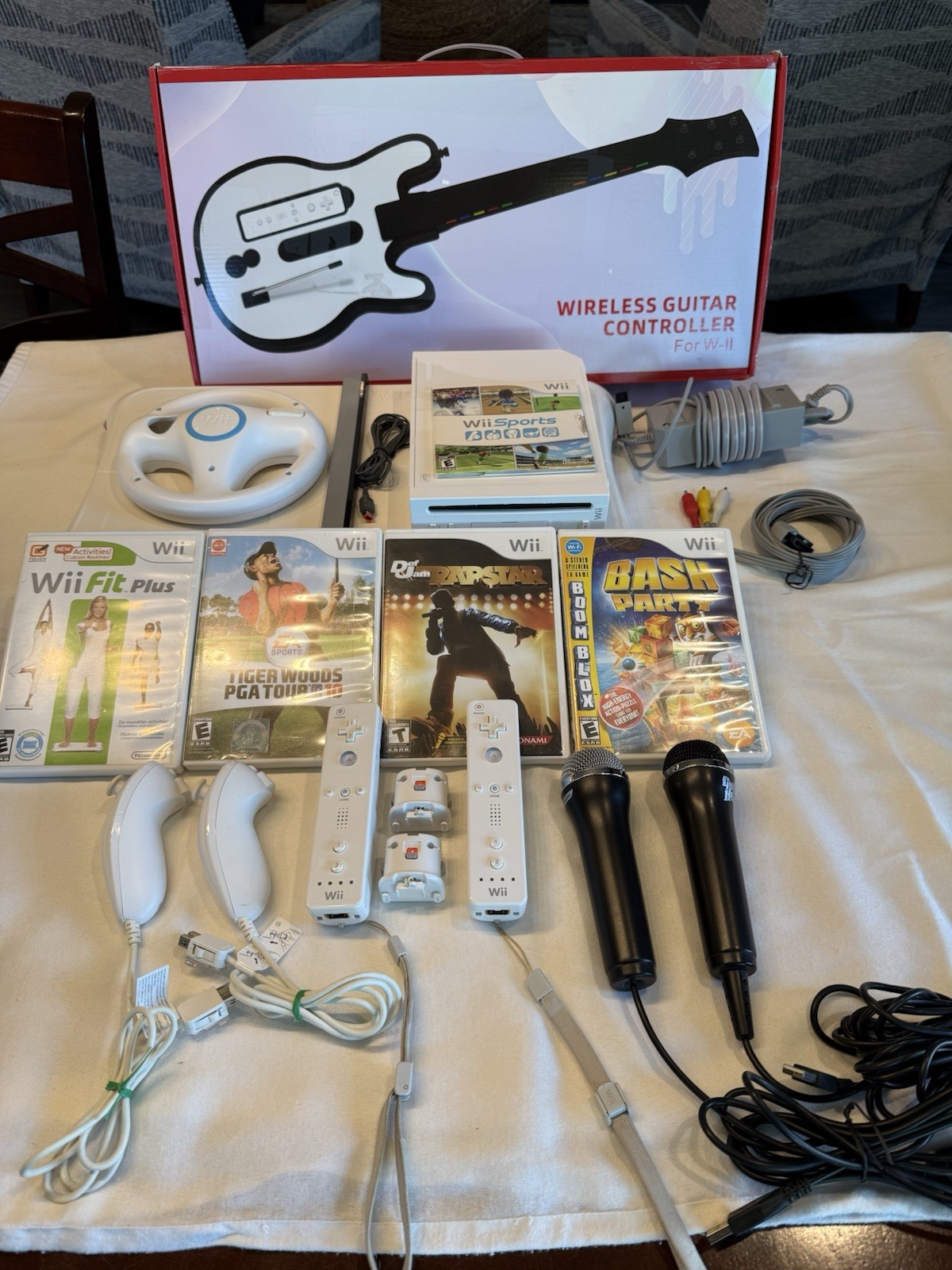 Nintendo Wii Console Bundle With Games And Accessories
