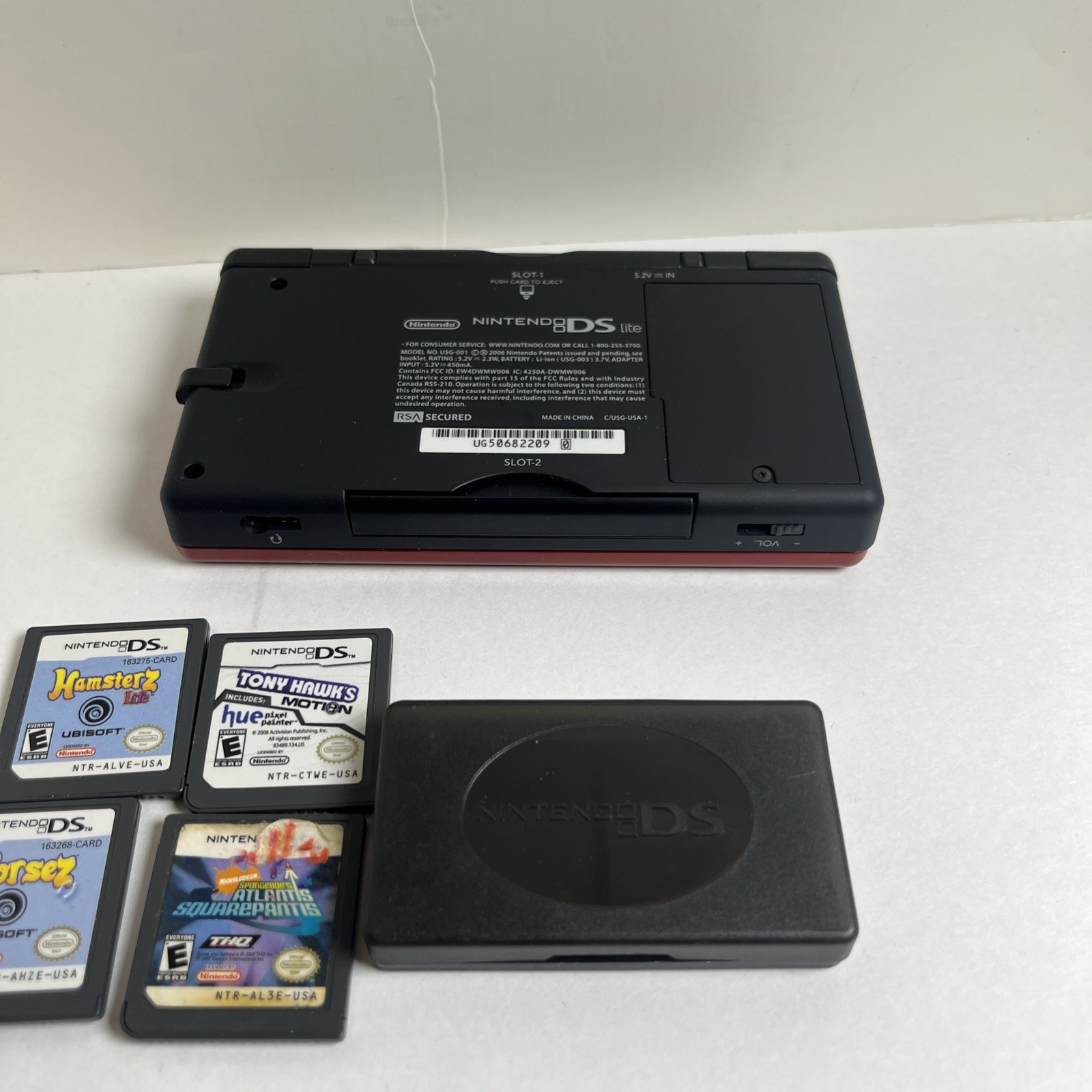 Nintendo DS Lite in Maroon with DS Lite With 5 Games
