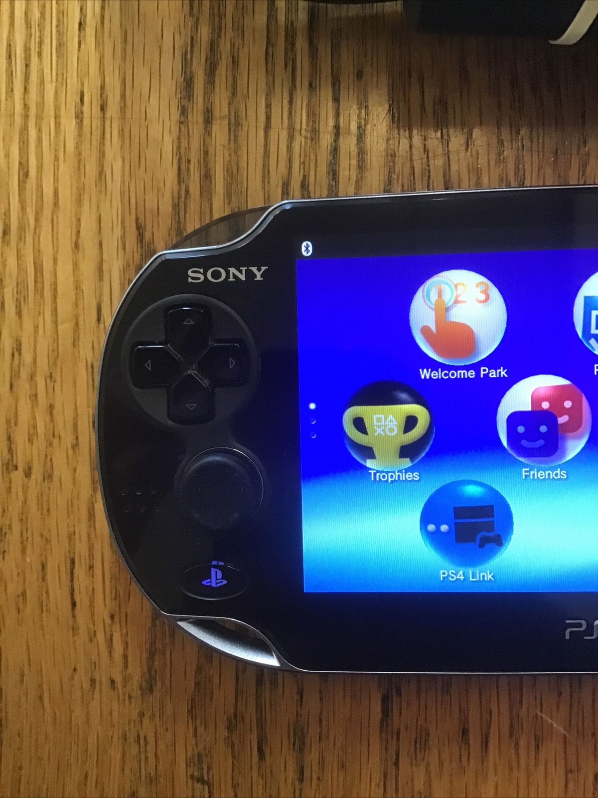 Sony PlayStation Vita PS Vita PCH-1001 Handheld Console Gaming System Black Nice