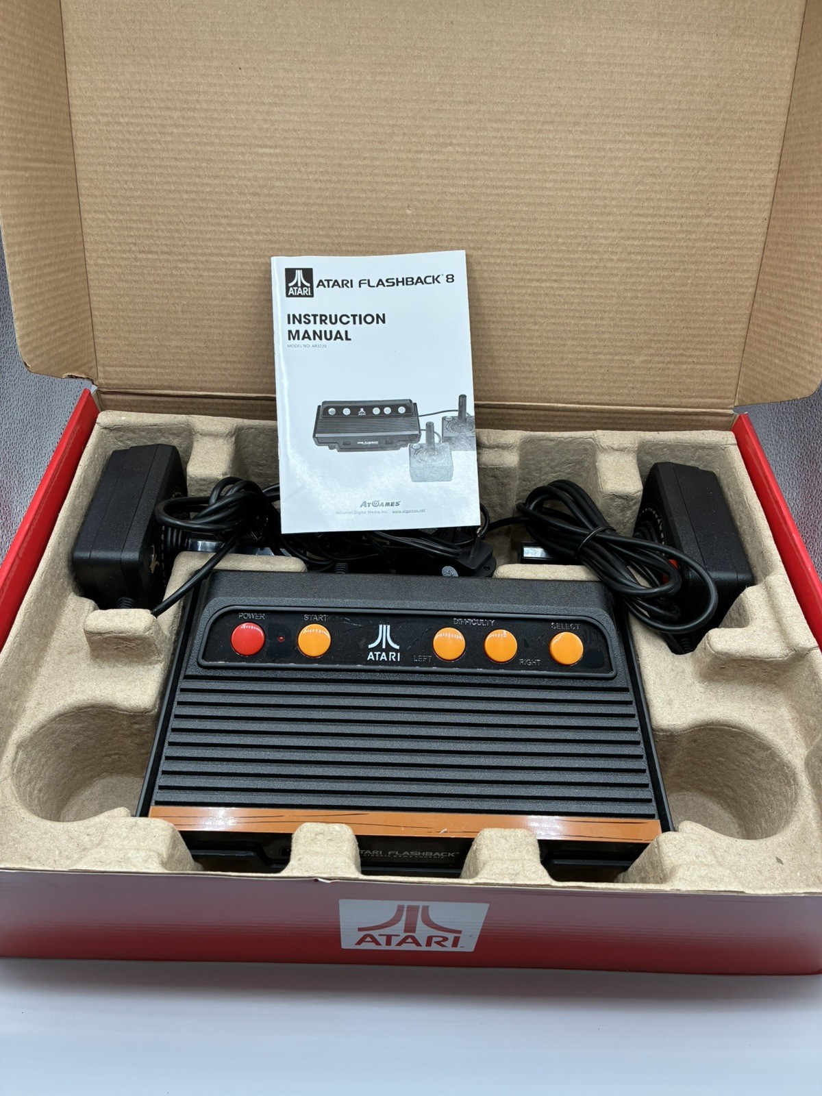 2017 Atari Flashback 8 with 105 Games Built-in AR3220 40th Anniversary Edition