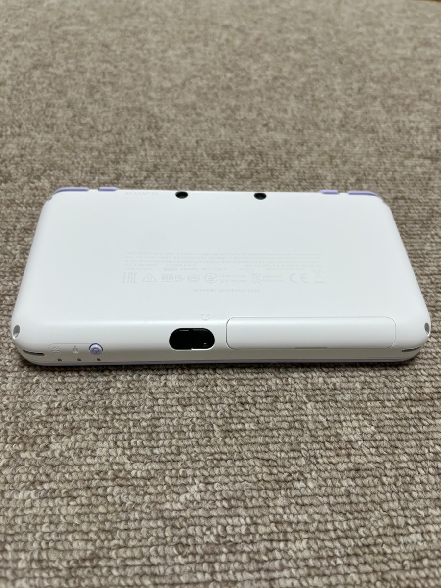 New Nintendo 2DS XL LL White lavenderr Console region Japanese B788