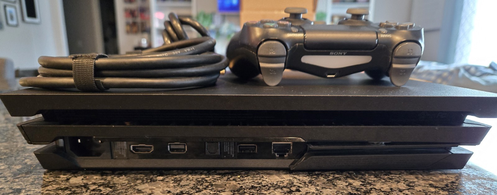 PS4 PRO PLAYSTATION 1.8TB CONSOLE WITH 2 REMOTES AND ORIGINAL BOX LOW FW 8.50