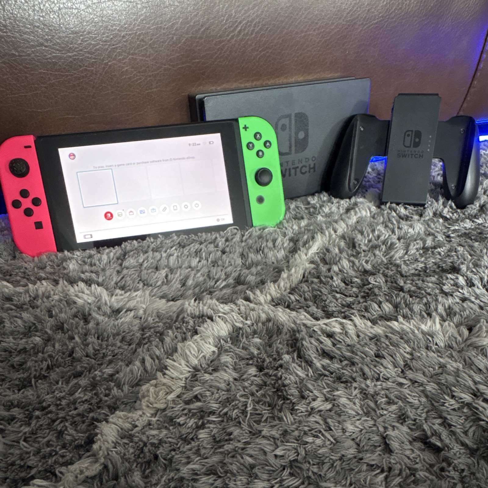 Nintendo Switch Console 32GB 1080p Wi-Fi Neon Red/Green Joy-Con Dock Grip