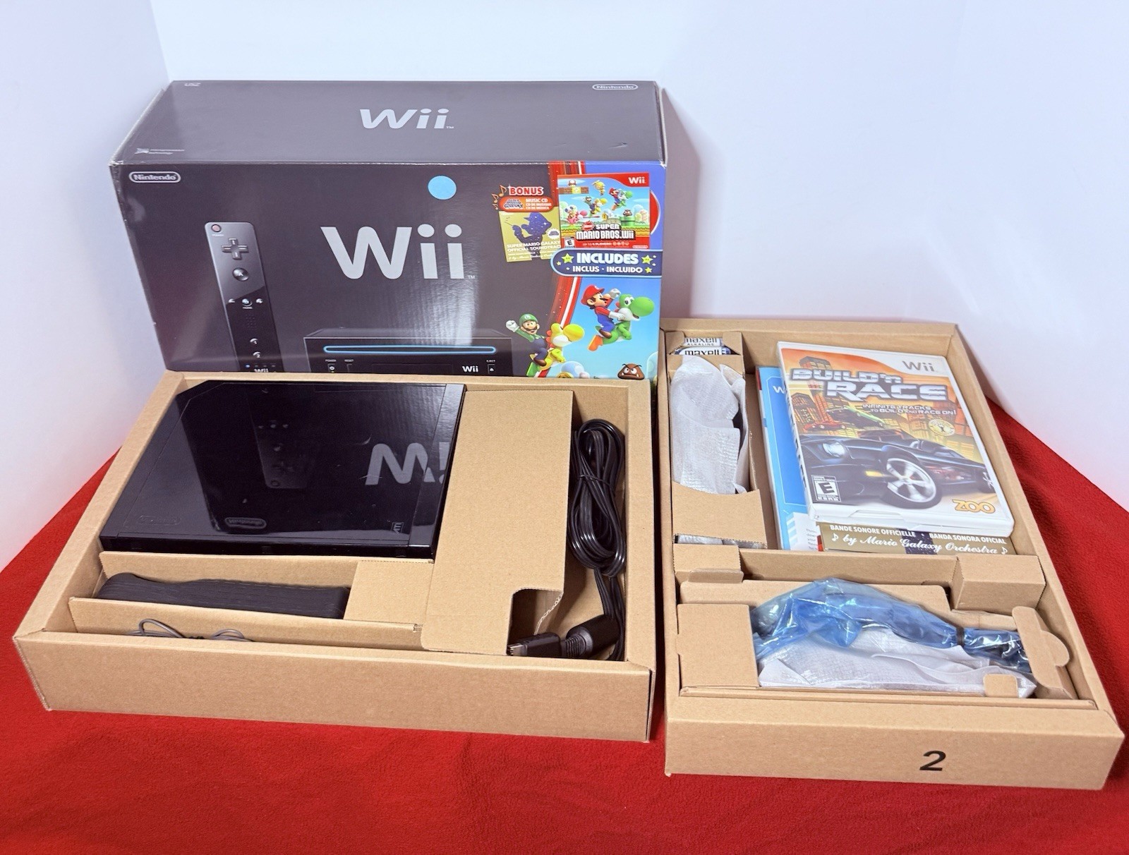 Nintendo Wii Holiday Bundle Black Console Super Mario Bros Includes Extras CIB