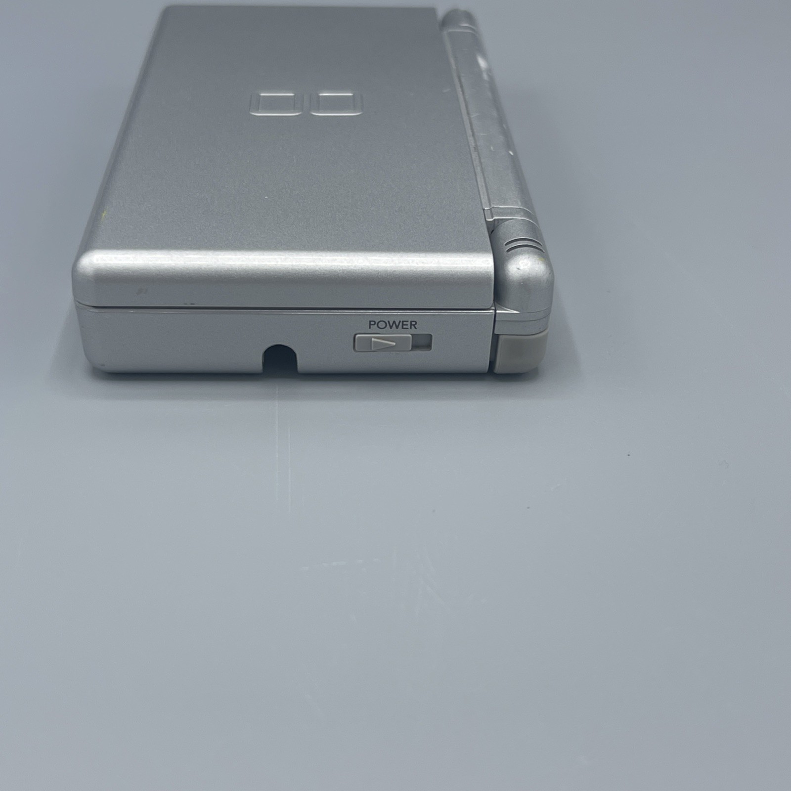 Nintendo DS Lite Silver Handheld Console Touch Screen Bundle W Games Charger