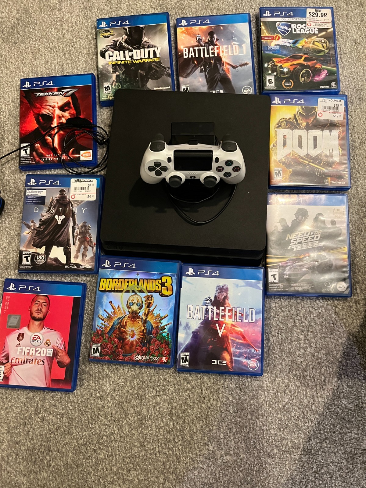 Sony PlayStation 4 500GB + Dual Shock 4 Controller + 10 games