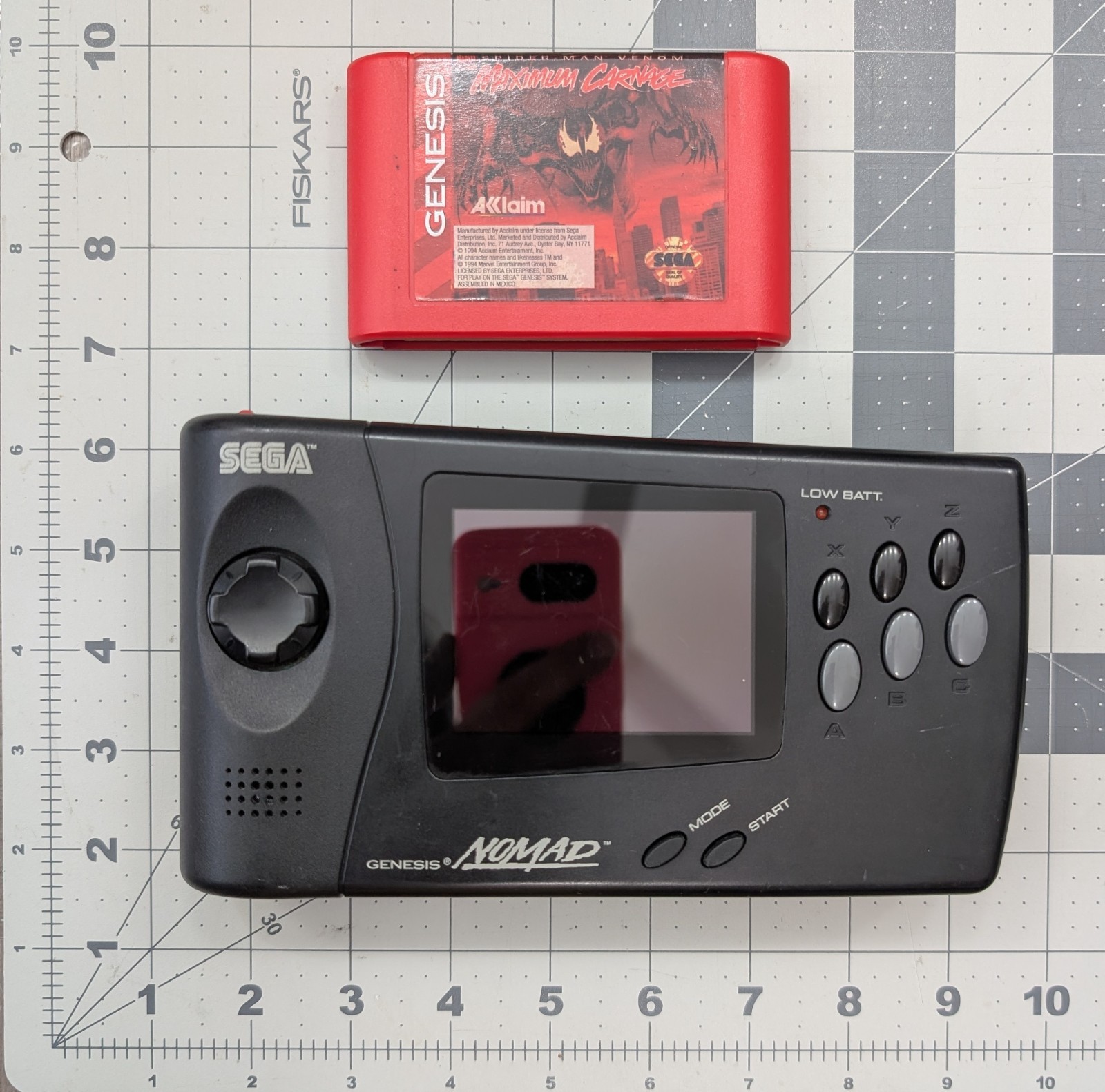 Sega Genesis Nomad Console PLUS Spider-man Venom Maximum Carnage Cartridge RED!