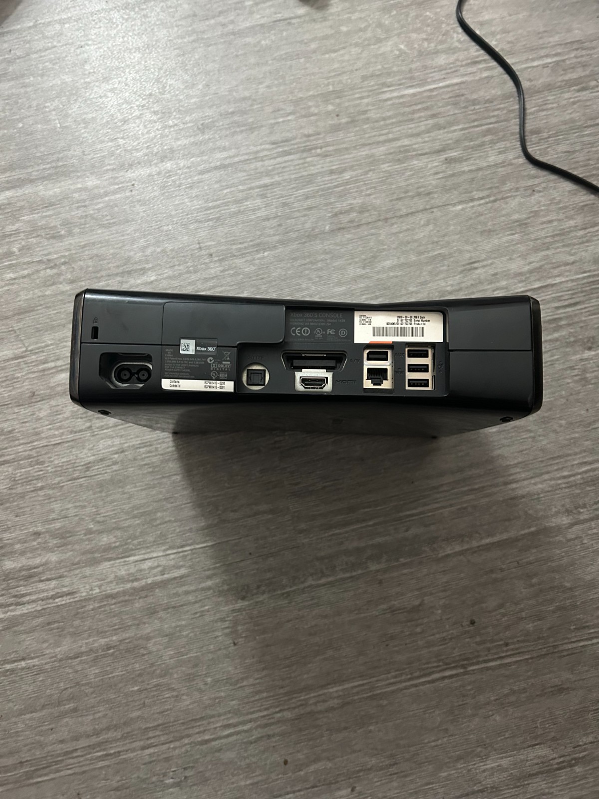 Microsoft Xbox 360 4GB Console – Black 00039)