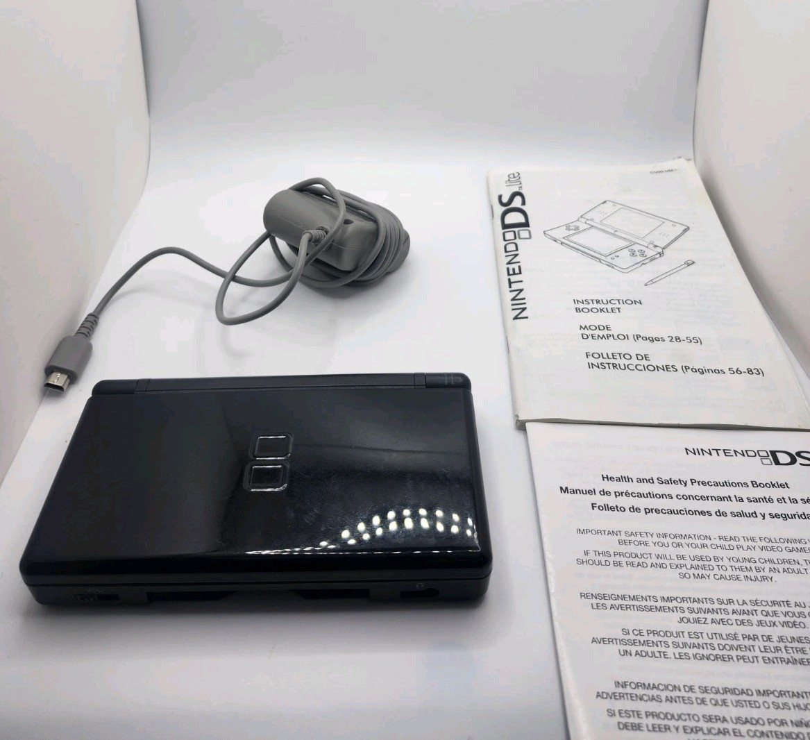 Nintendo DS Lite Console USG-001 with charger – Onyx Black