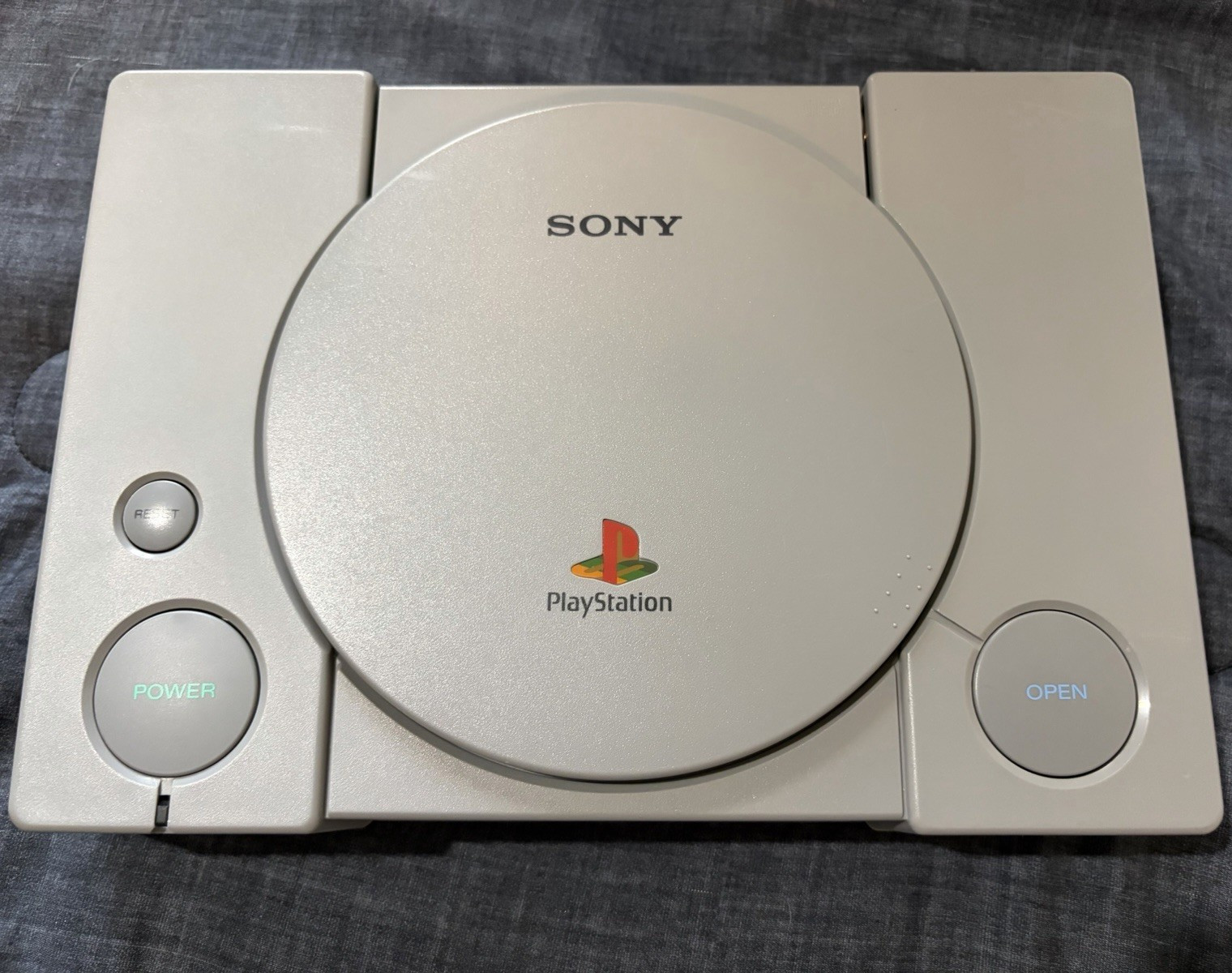 Sony PlayStation 1 Console SCPH-1002 PAL (Europe/Asia) – for parts/repair