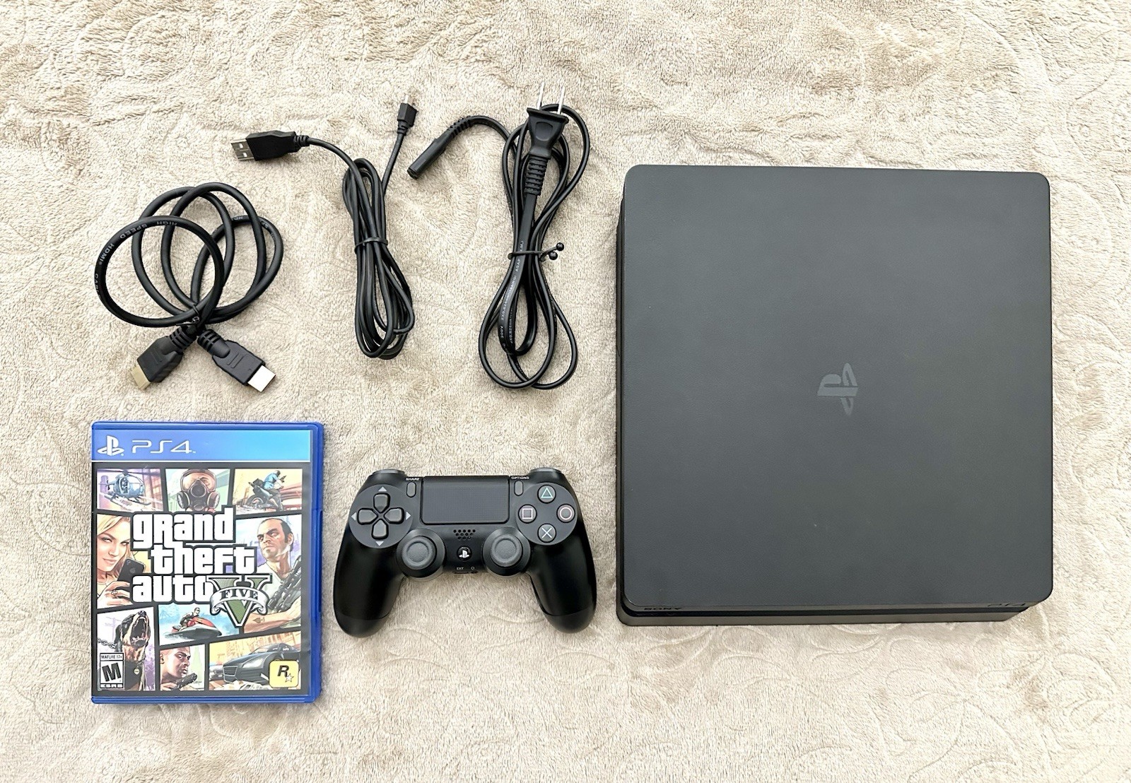 SONY PLAYSTATION 4 PS4 500GB BLACK SCONSOLE GAMING SYSTEM WITH CONTROLLER + GAME