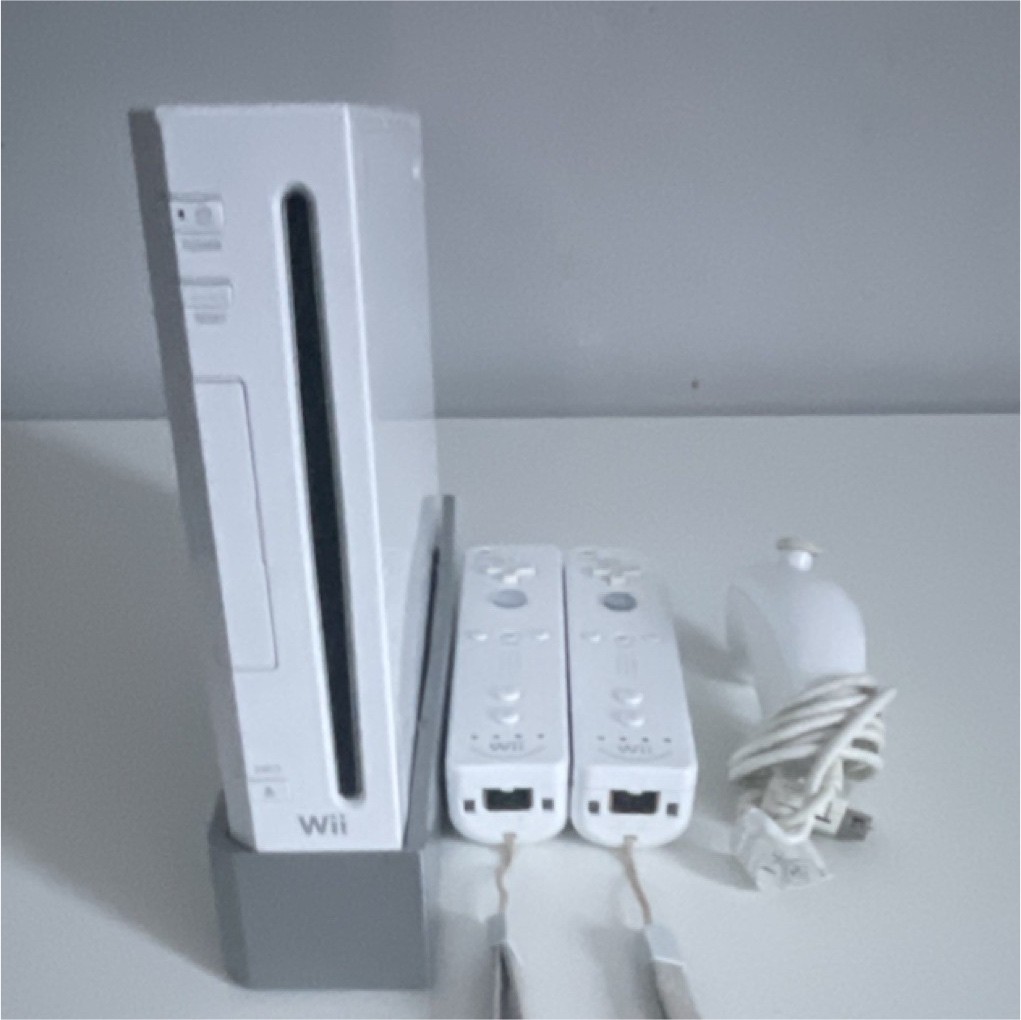Nintendo Wii Console White with 2 Wii Remotes, Nunchuk, Motion Control USB-A