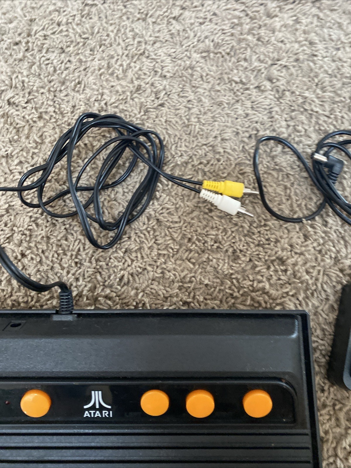 Atari Flashback 5 Classic Game Console 2 Wireless Joystick Controllers & Cords