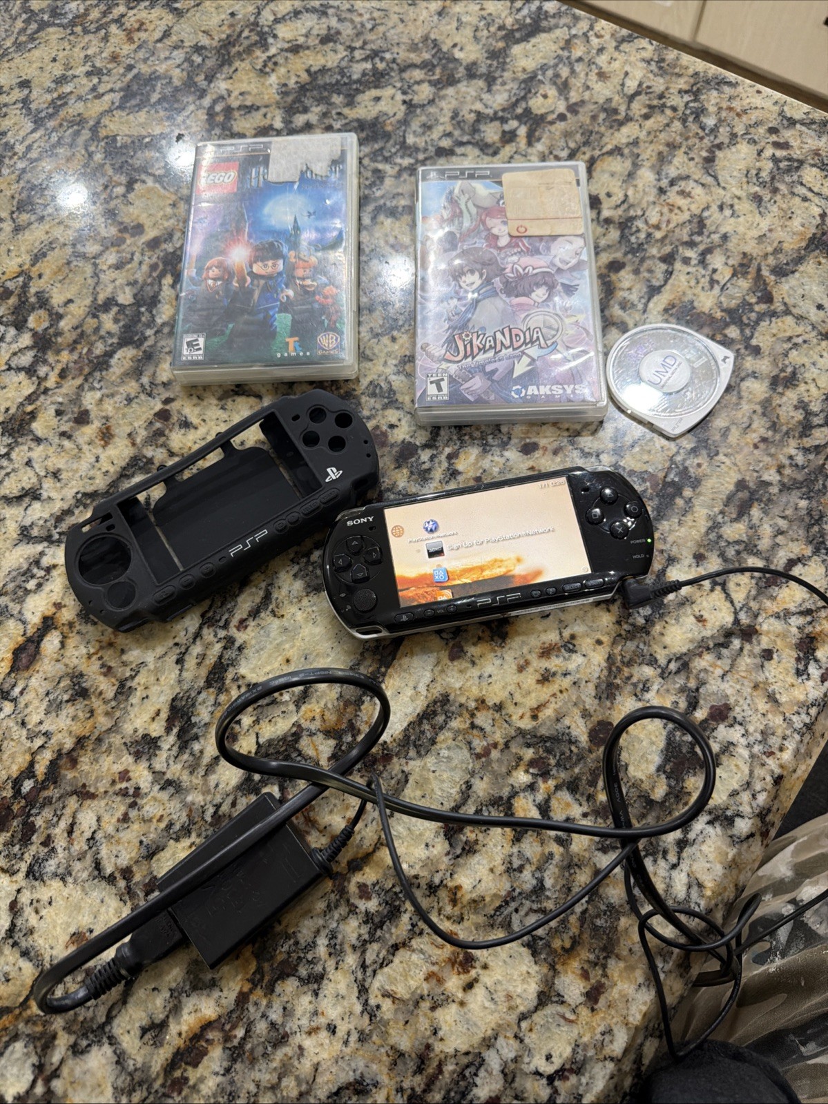 Sony Playstation Portable PSP PSP-3001 Plus 3 Games, No Battery Or Cover